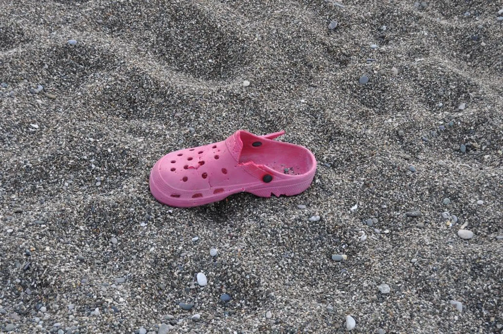 Çalış Plajı'nda manzaradan çok 'Çöpler' dikkat çekiyor