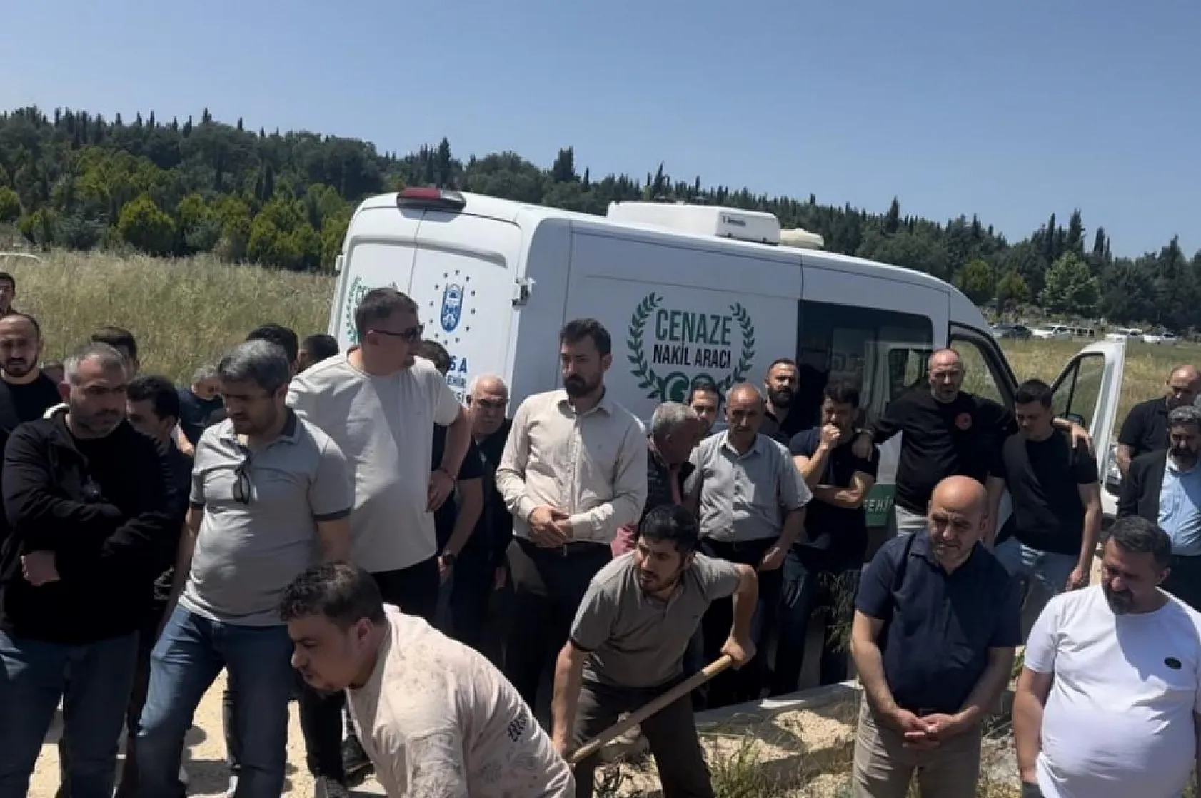 Yürüyerek gittiği hastanede hayatını kaybeden Yüsra'nın otopsi raporu çıktı