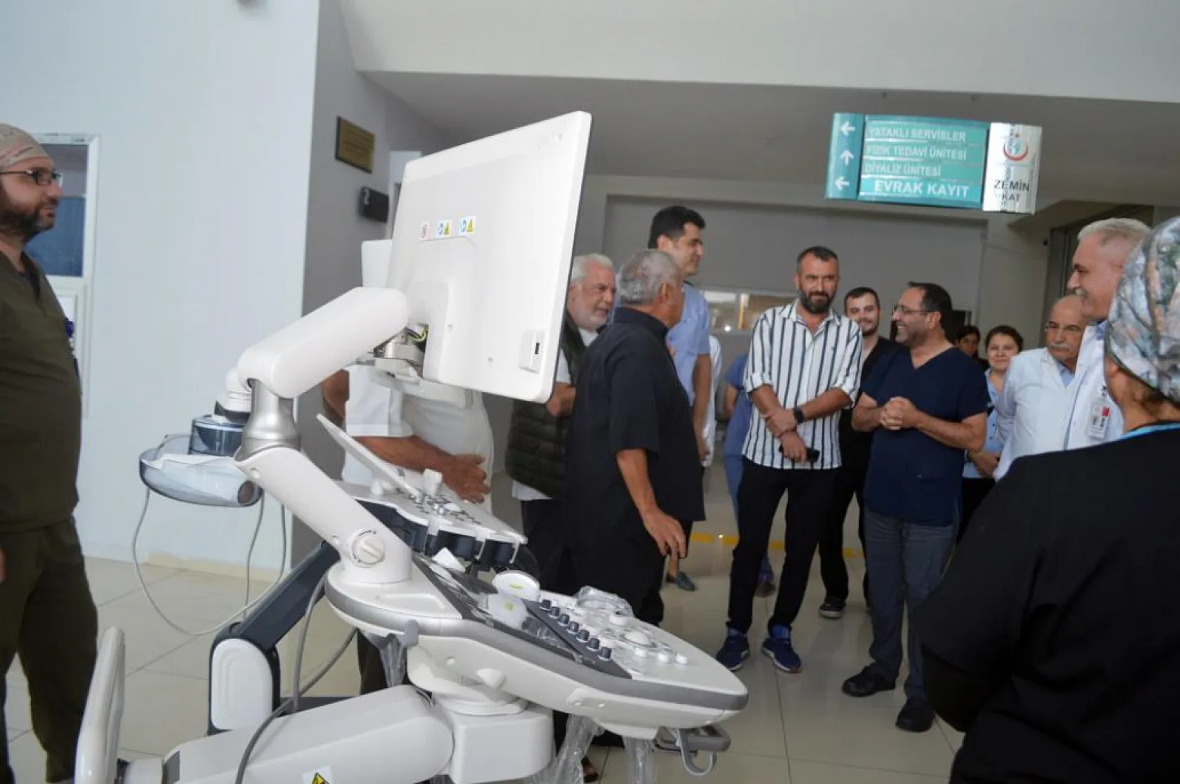 Hayırsever'den Muğla EAH'a 2 Ultrason cihazı bağışı