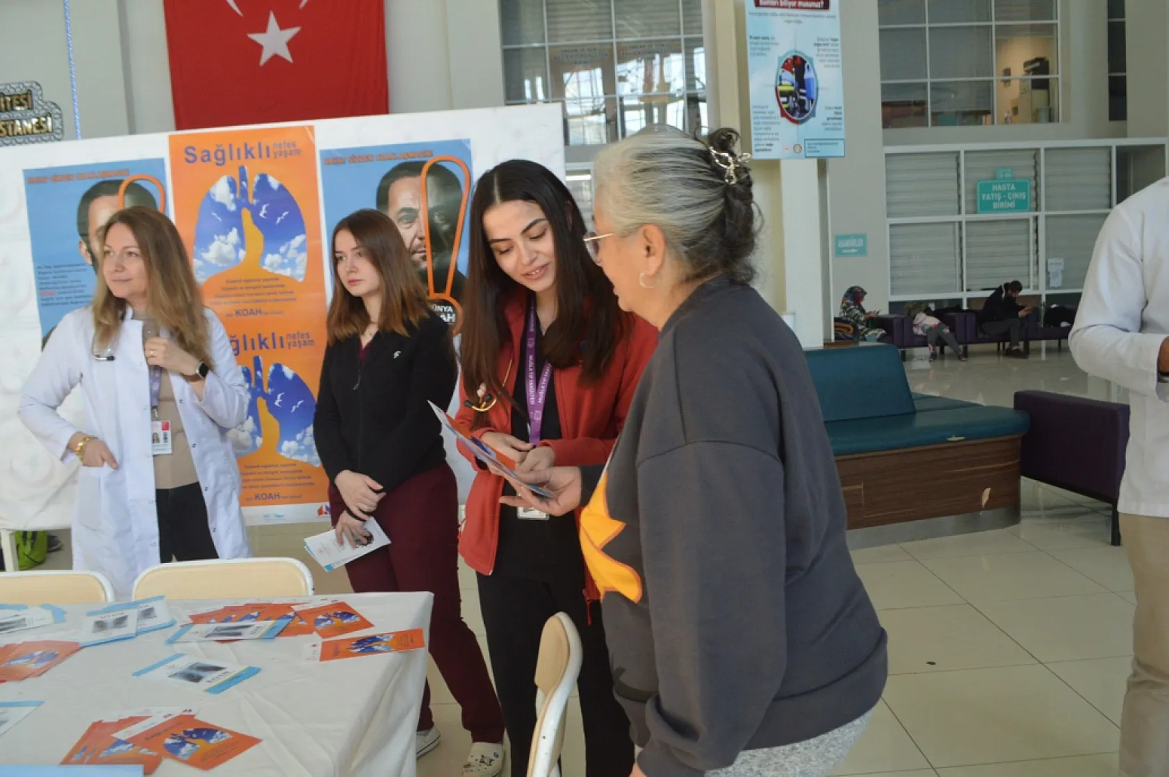 MEAH' ta Dünya KOAH günü farkındalık etkinliği
