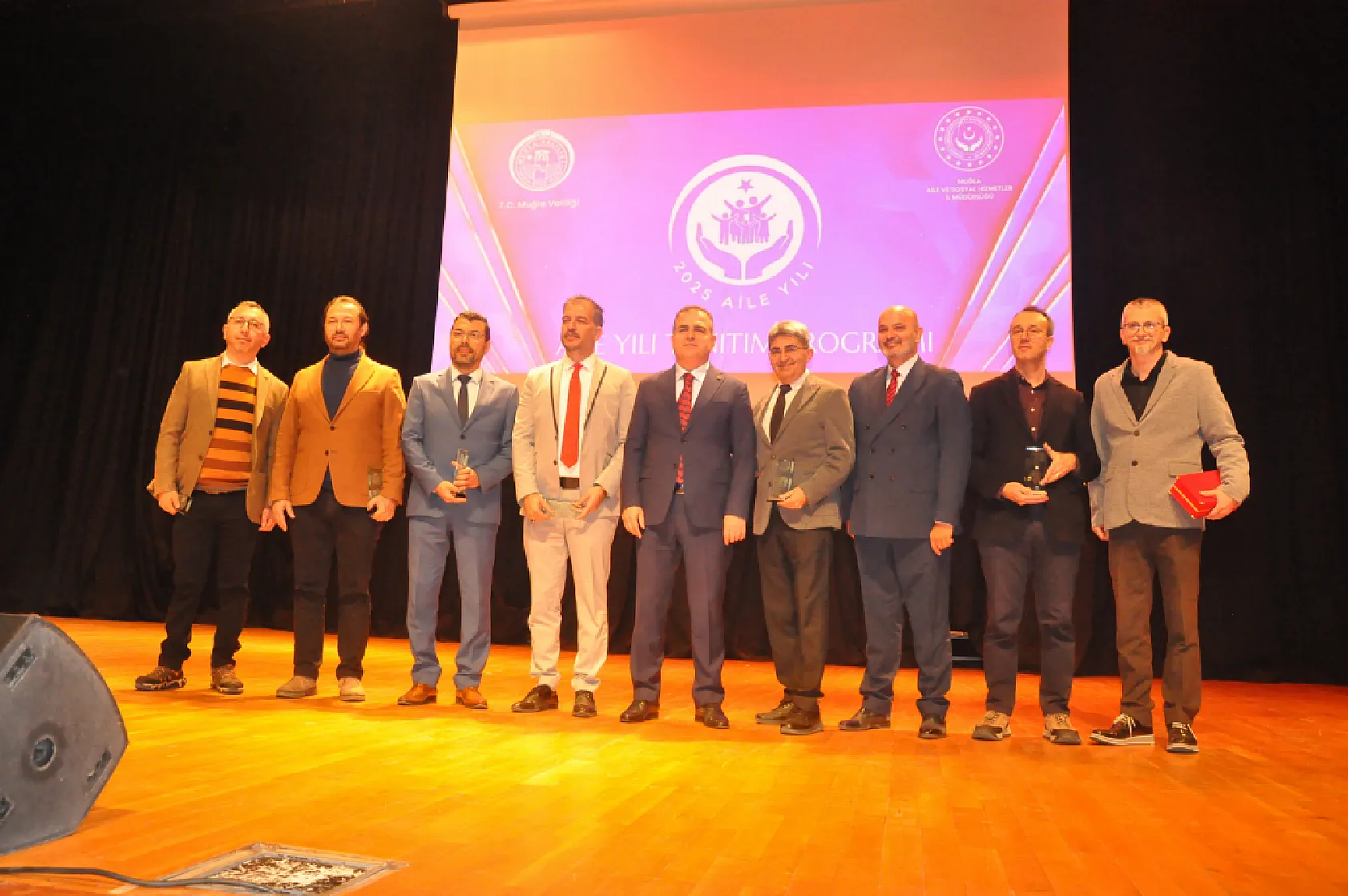 Vali Akbıyık 'Muğla'da tek kişilik hane sayısı 97 bini aştı'