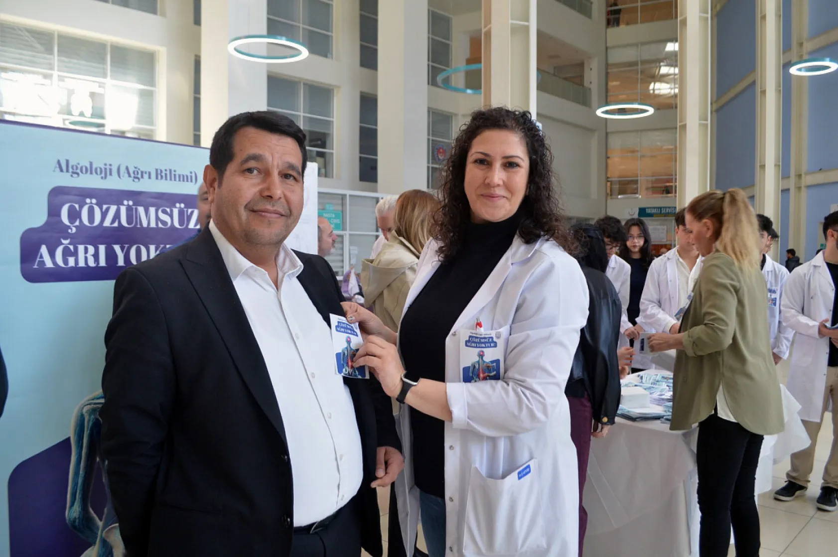 Tıp Fakültesi öğrencilerinden Algoloji-Ağrı Bilimi tanıtımı