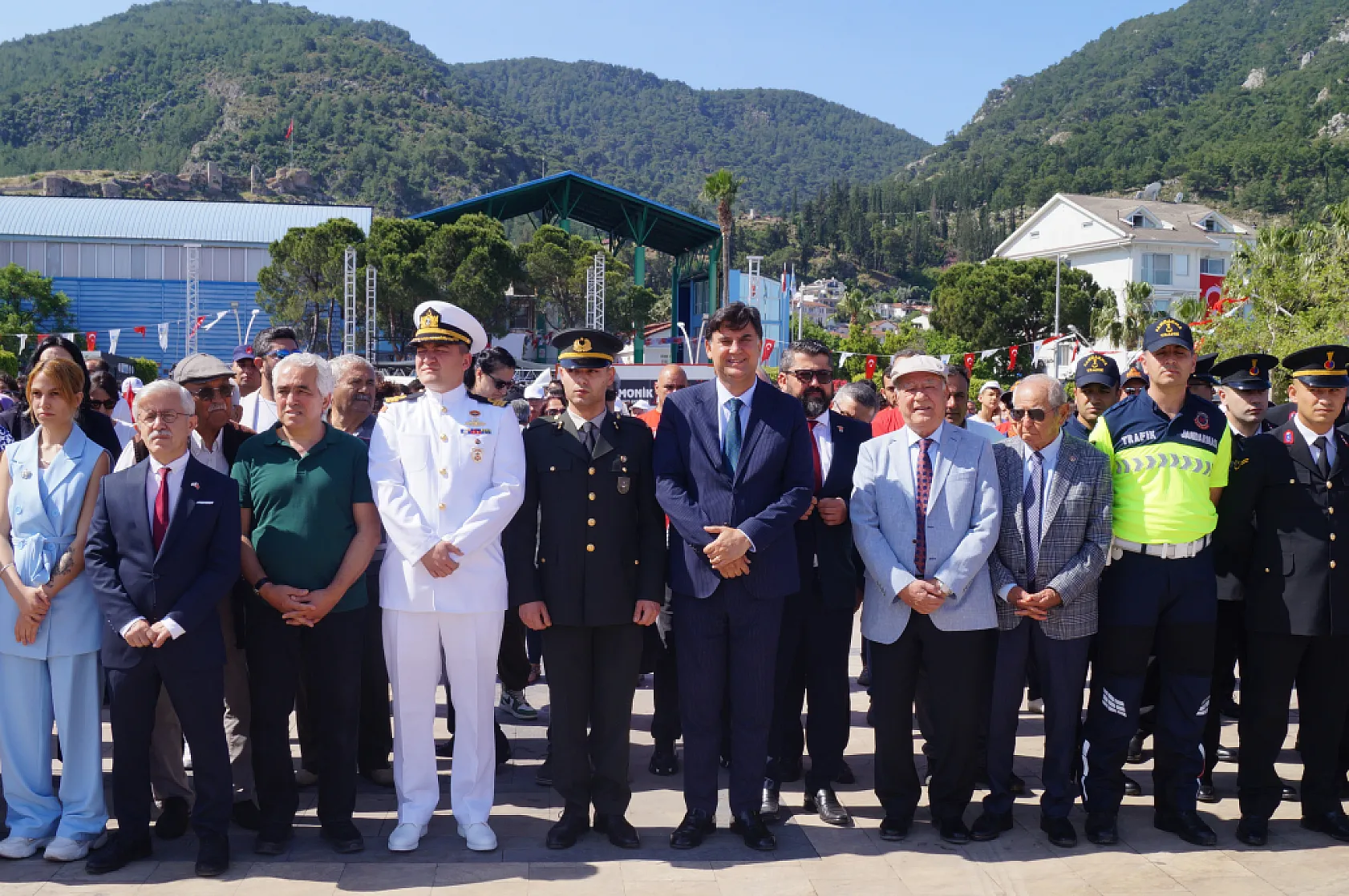 Fethiye'de 19 Mayıs coşkusu meydanlara sığmadı