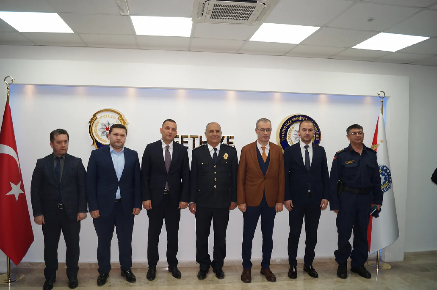 Fethiye İlçe Emniyet Müdürlüğü'nde kokteyl düzenlendi