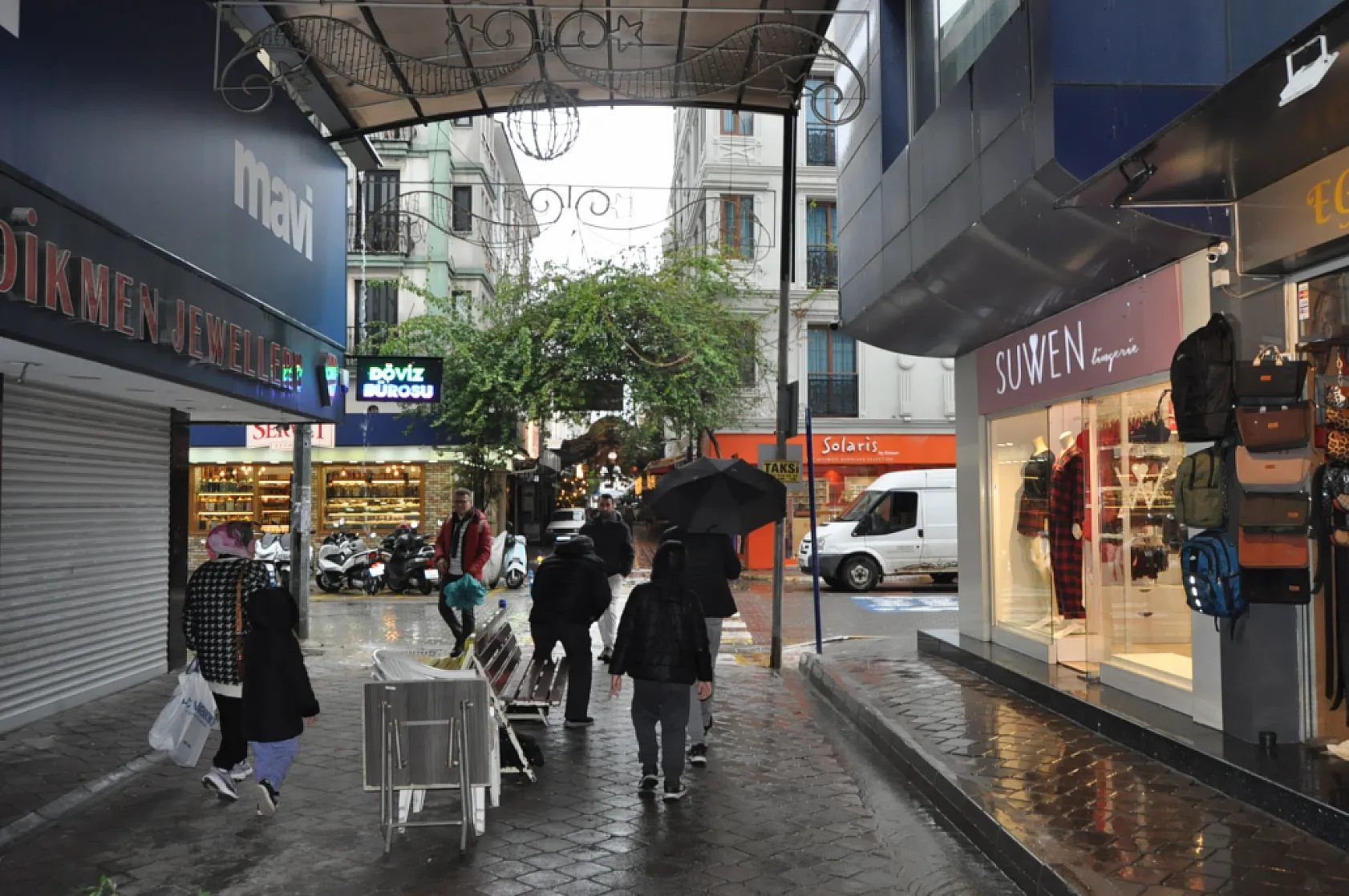 Fethiye güne yağışlı başladı