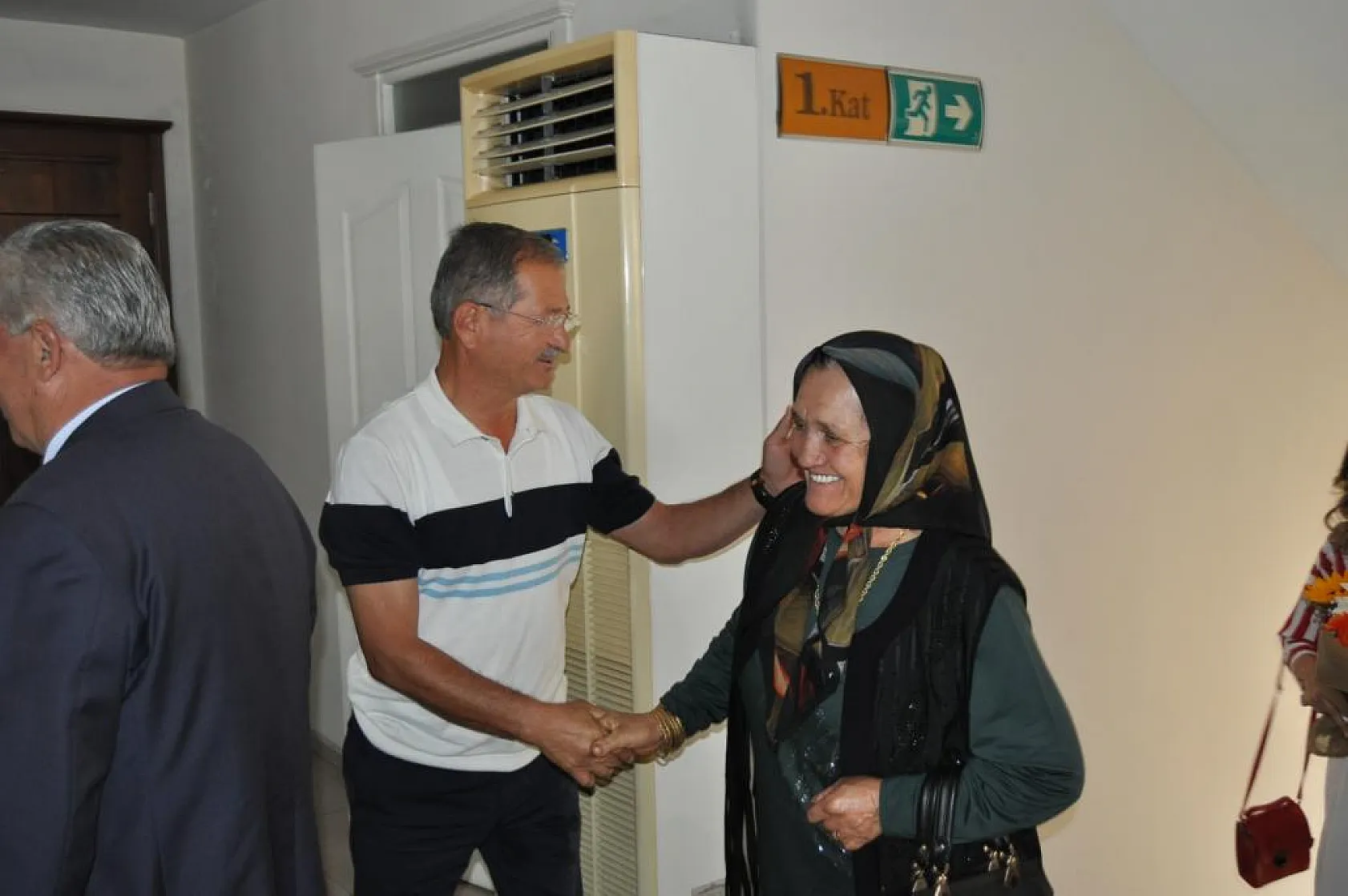 Aday Adayı Çaylı, ziyaretlerini sürdürüyor 