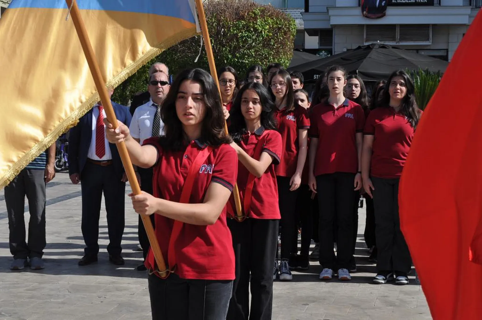 Beşkaza Meydanı'nda Çelenk Töreni Düzenlendi