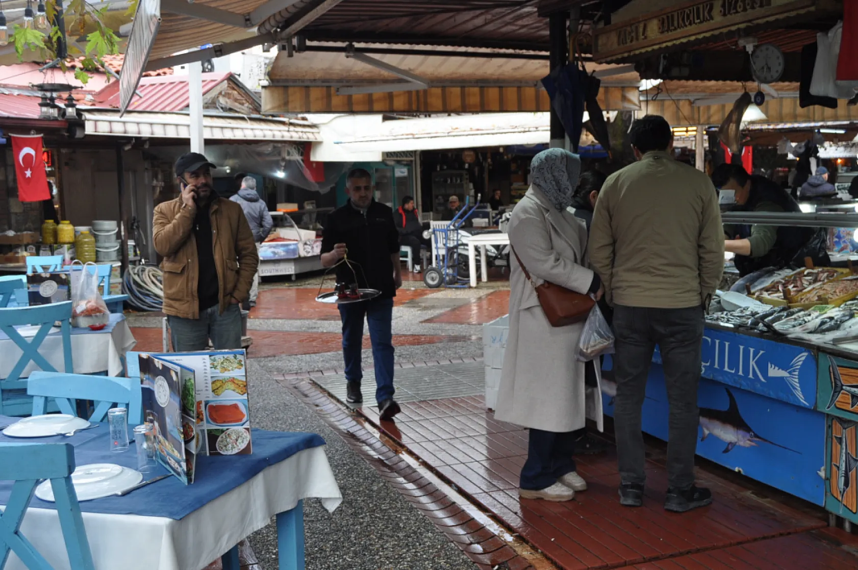 Fethiye Balık Pazarı Yılbaşına Hazır