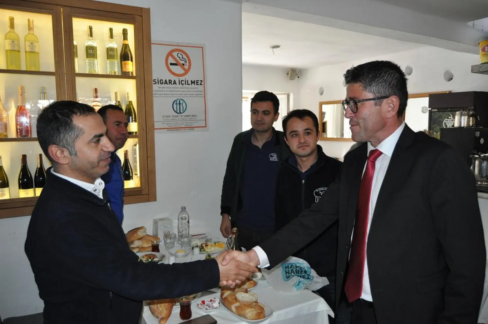 Kökten Balık Pazarı Esnafını Ziyaret Etti