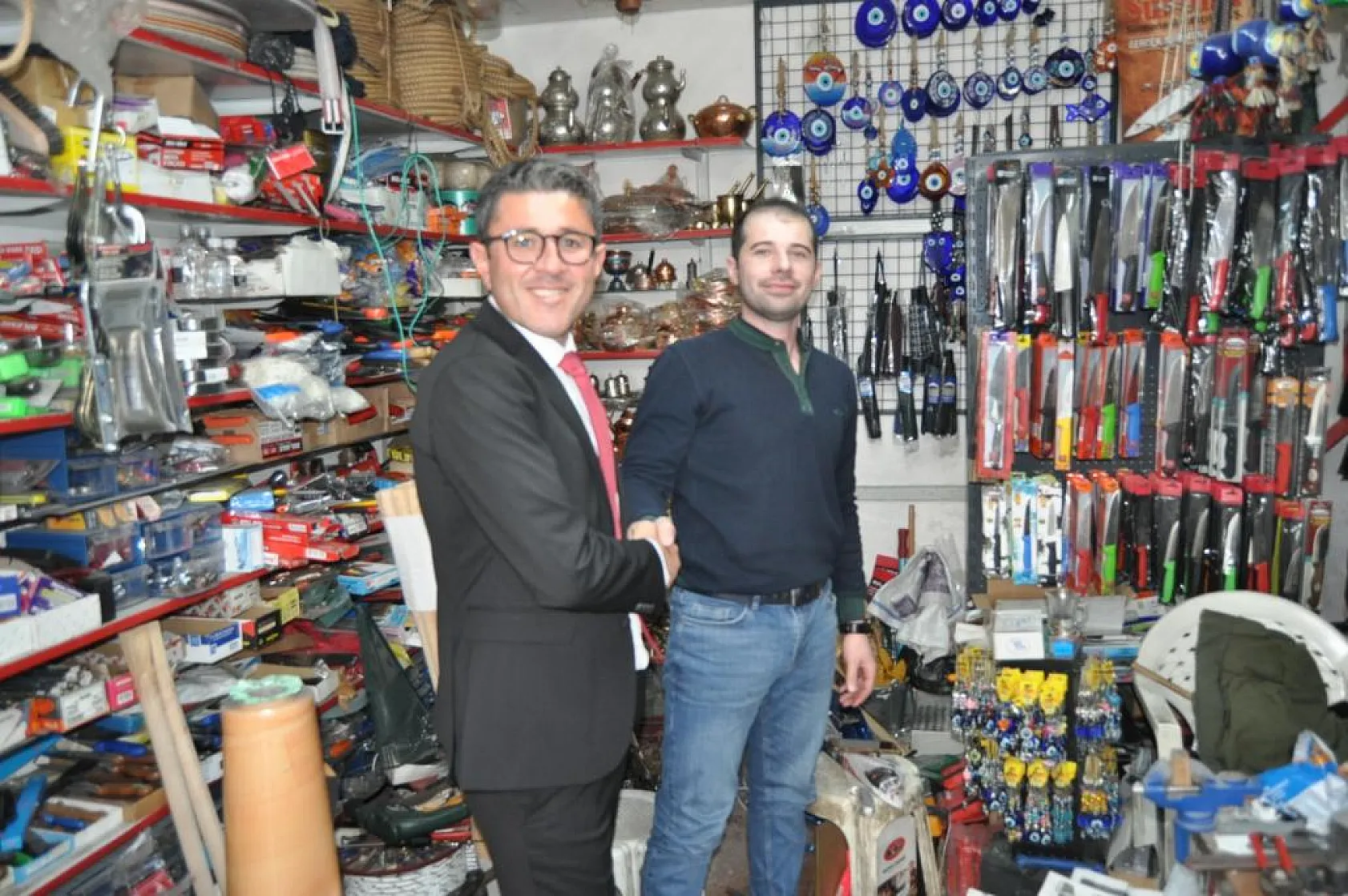 Kökten Balık Pazarı Esnafını Ziyaret Etti