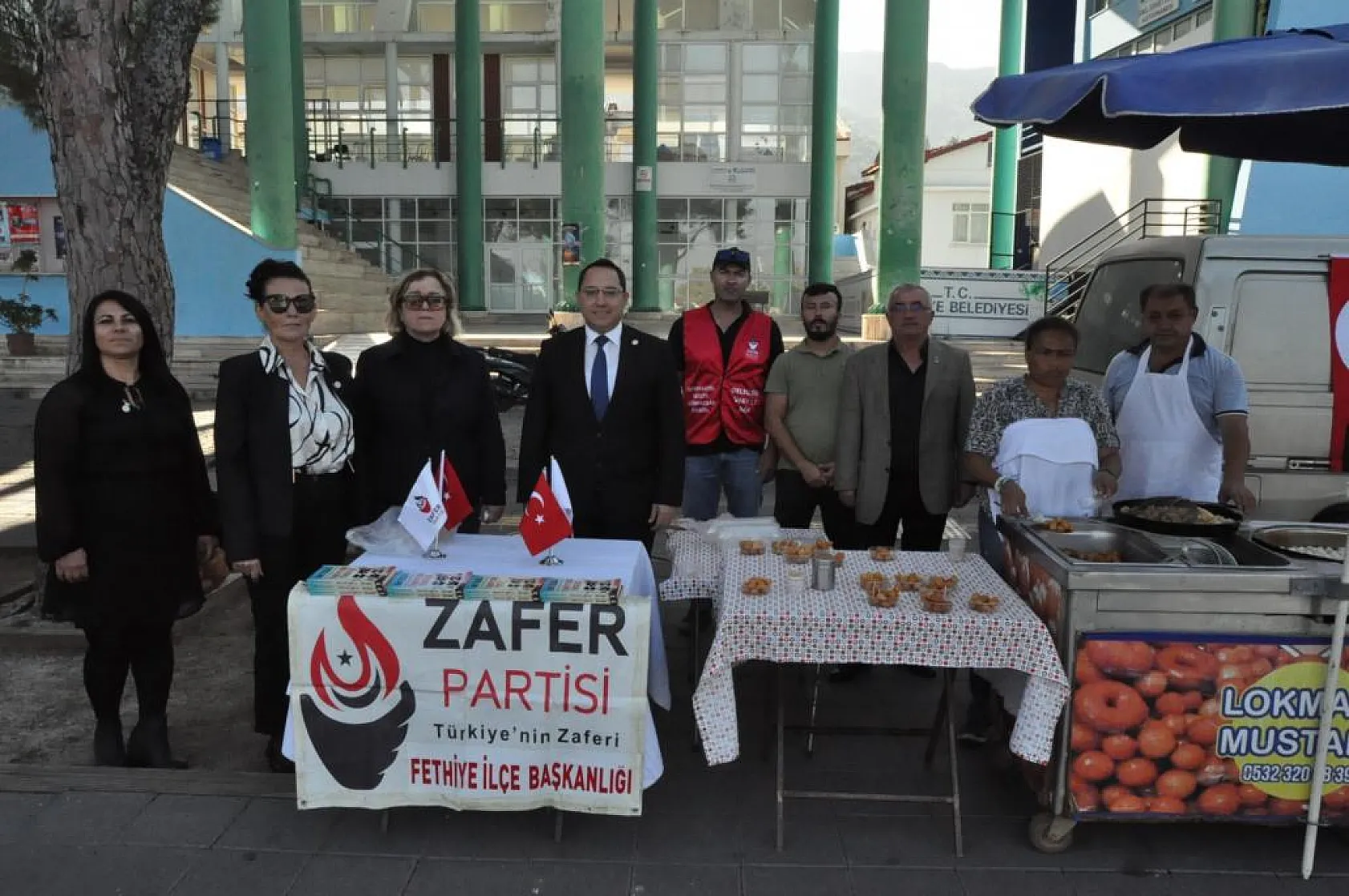Fethiye Zafer Partisi'nden Atatürk'ün Hayrına Lokma İkramı