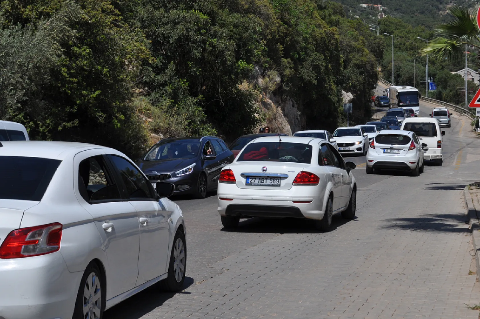 Fethiye Ölüdeniz'de bayram hareketliliği! Kökten, 'Belcekız ve Kumburnu plajları doldu'