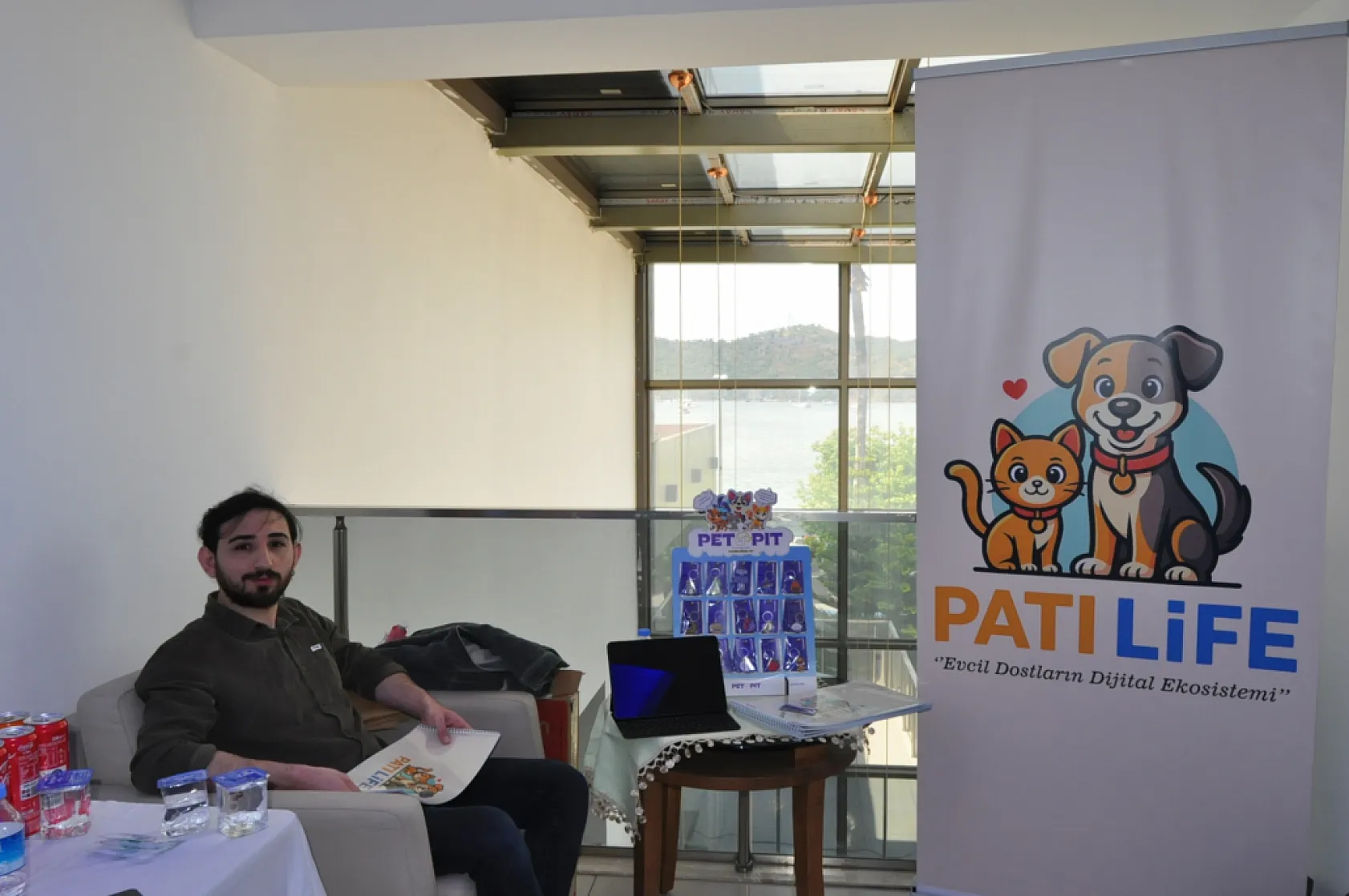 Fethiye'de sokak hayvanları için anlamlı proje: Pati Life