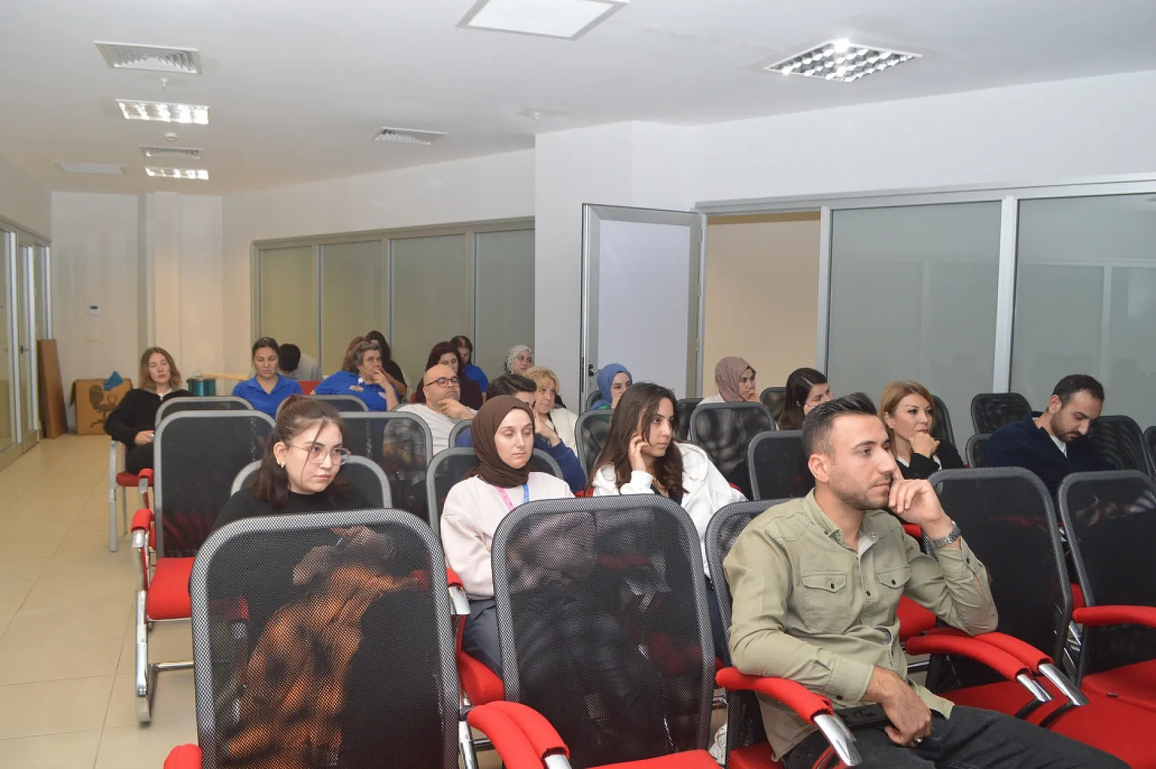 MEAH'ta 'Arşiv Mevzuatı ve Dijital Arşiv' eğitimi düzenlendi