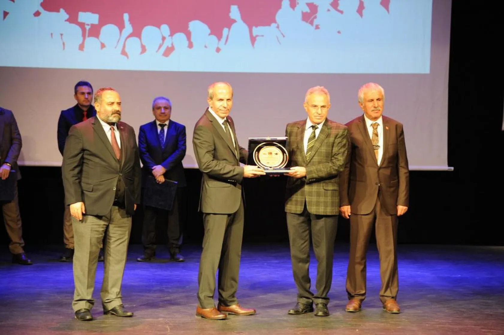Enler ödüllendirildi