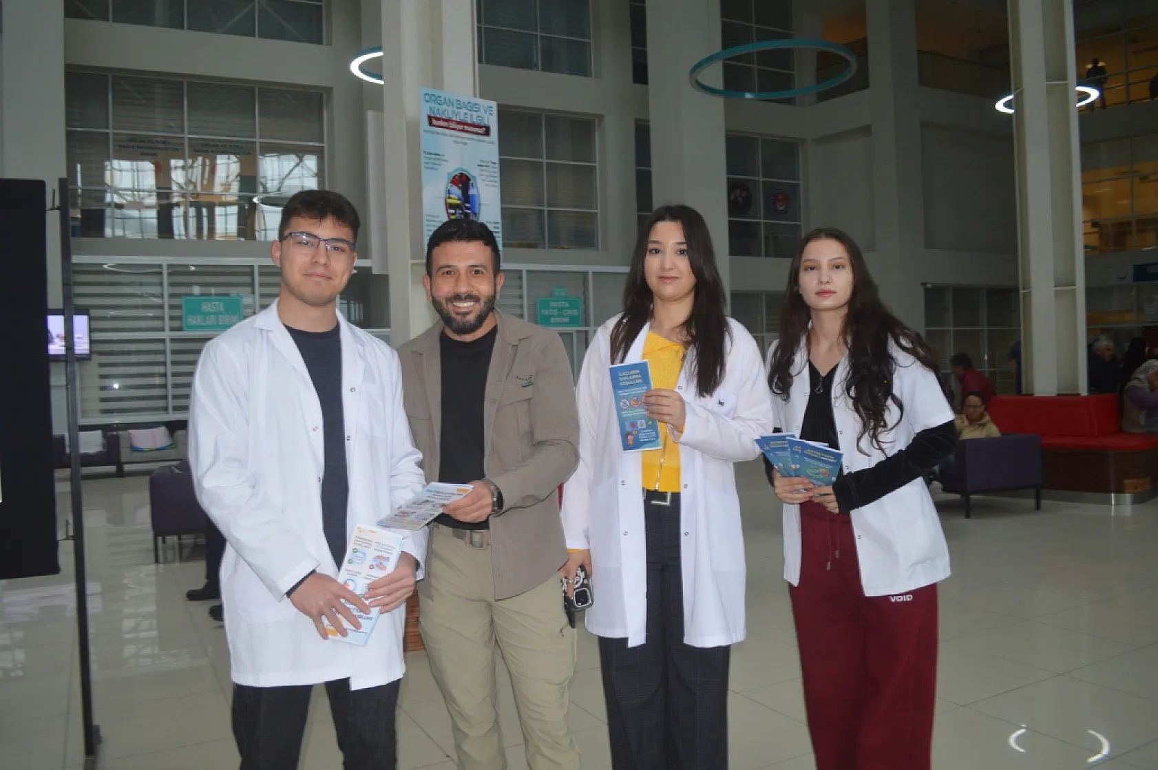 MSKÜ Tıp Fakültesi öğrencileri antibiyotik kullanımı hakkında bilgilendirdi