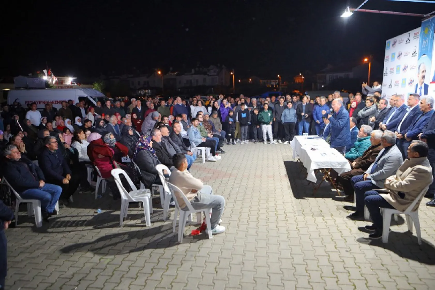 Saatcı 'Bugün Tesisi Kapatanlar Yarın Seçimi Kaybedince Kendilerini Belediyeye Kilitler'