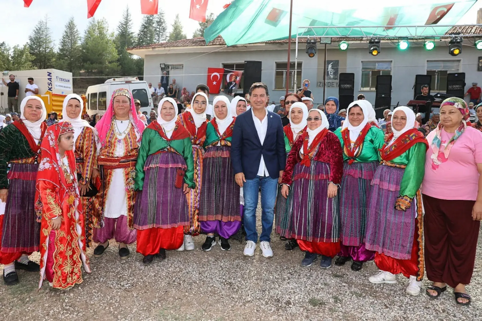 Çobanisa'da Devecik Şenliği İçin Hazırlıklar Tamam