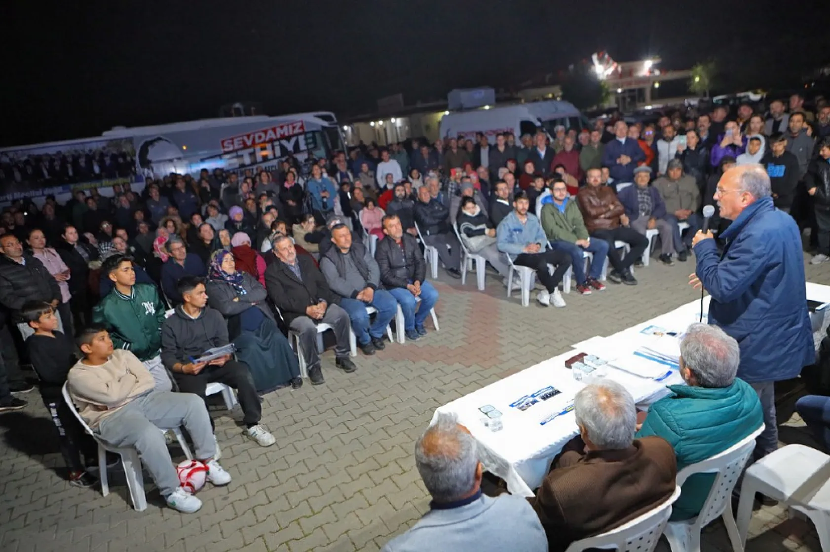 Saatcı 'Bugün Tesisi Kapatanlar Yarın Seçimi Kaybedince Kendilerini Belediyeye Kilitler'