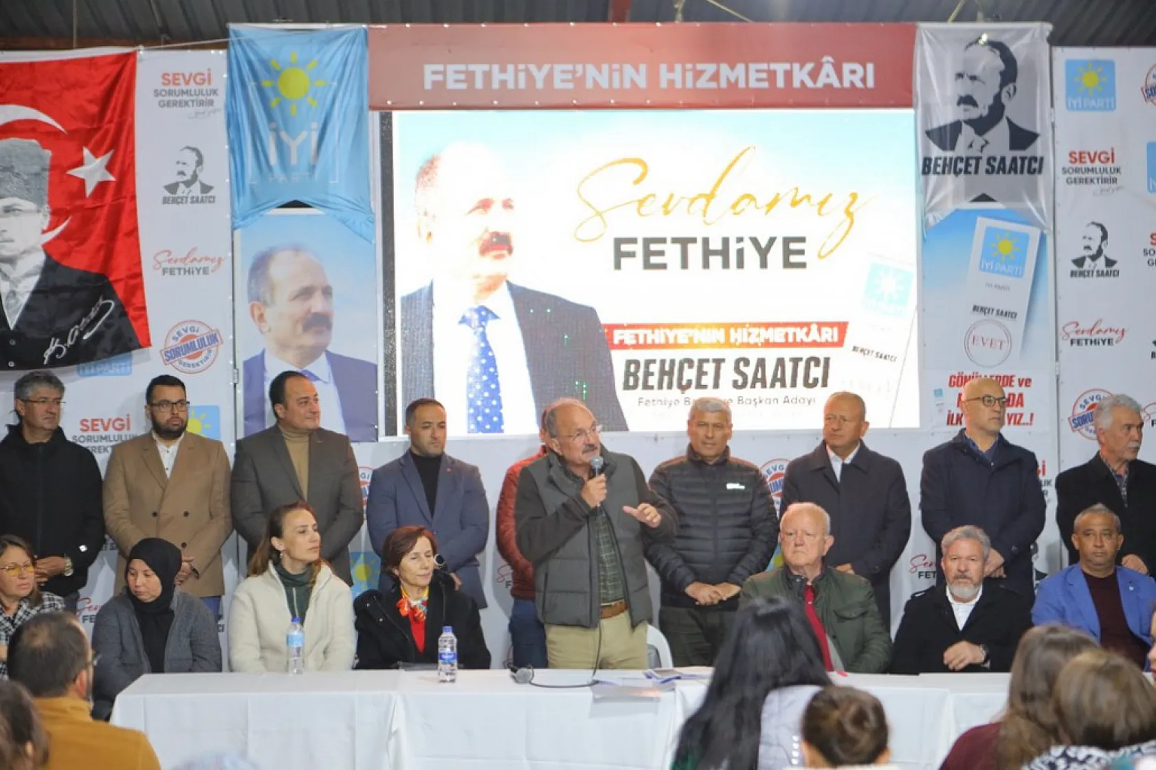 Saatcı, 'Sizin Yaptığınız Parklar Bizim Fethibey Parkı'nın Zekatı Olur'