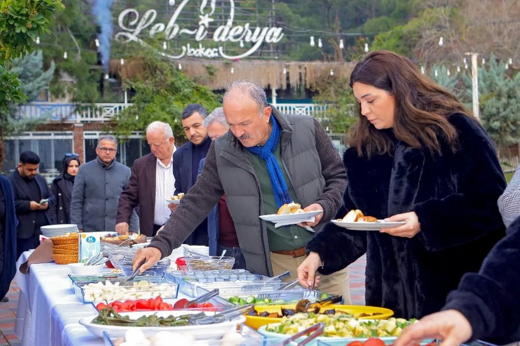 Behçet Saatcı, İyi Partililerle Kahvaltıda Bir Araya Geldi