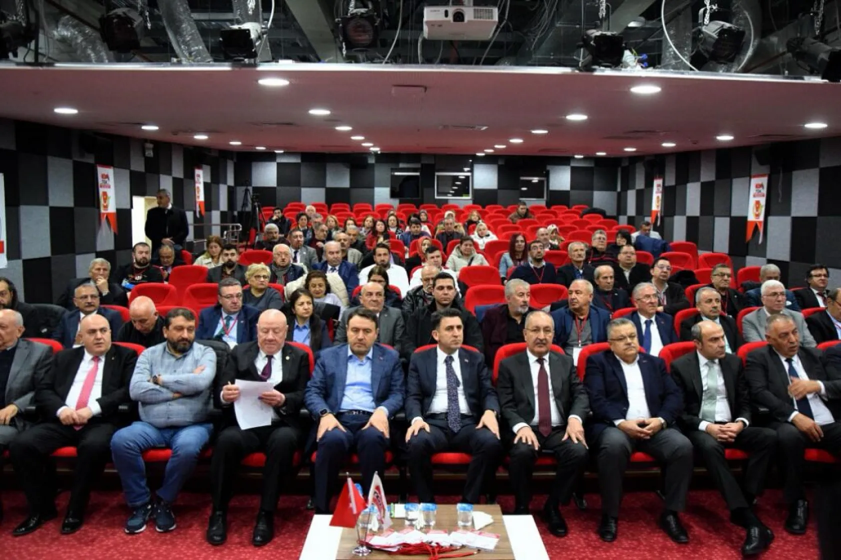 Erkılınç: Korkmadan hakikati konuşacağız