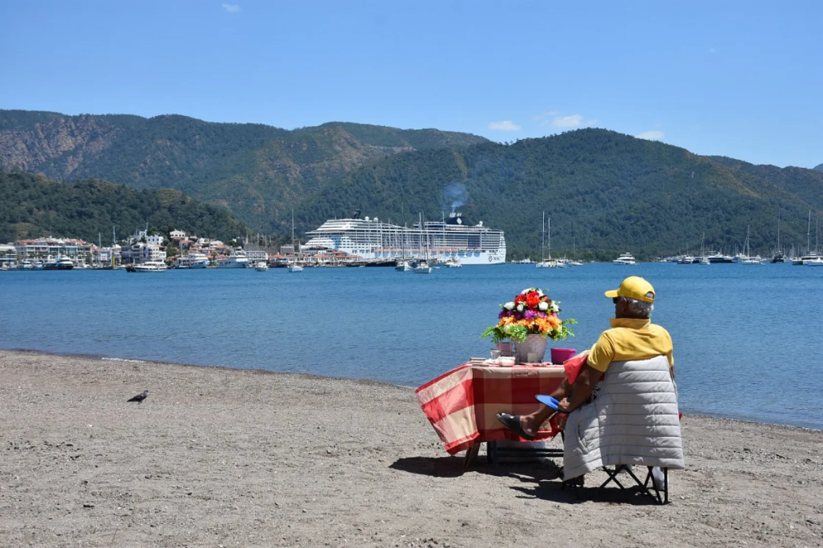 'MSC Divina' kruvaziyeri Marmaris'e 3 bin 471 yolcusuyla geldi