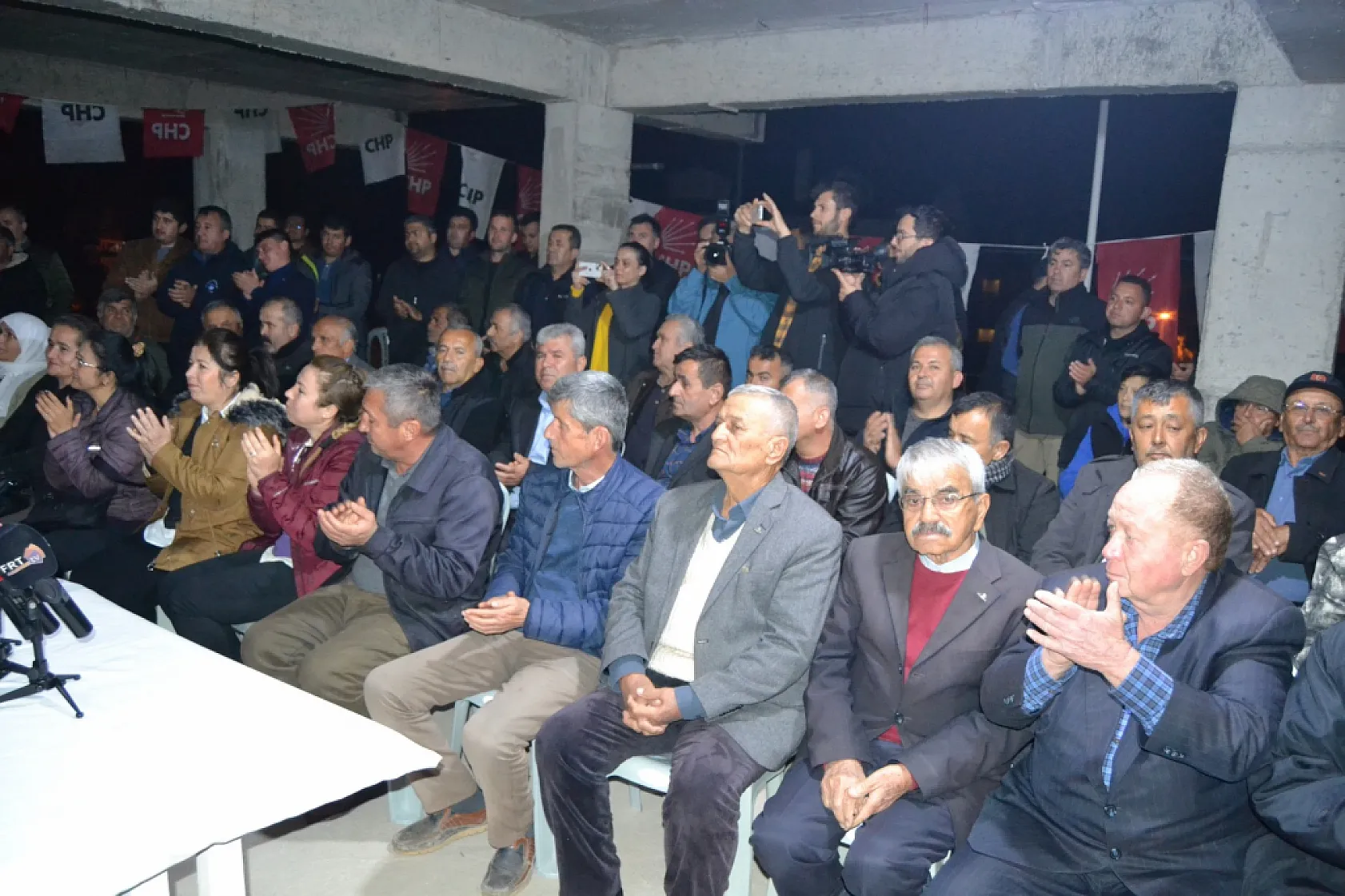 CHP'li Adaylar Seydikemer'de Partililerle Buluştu 