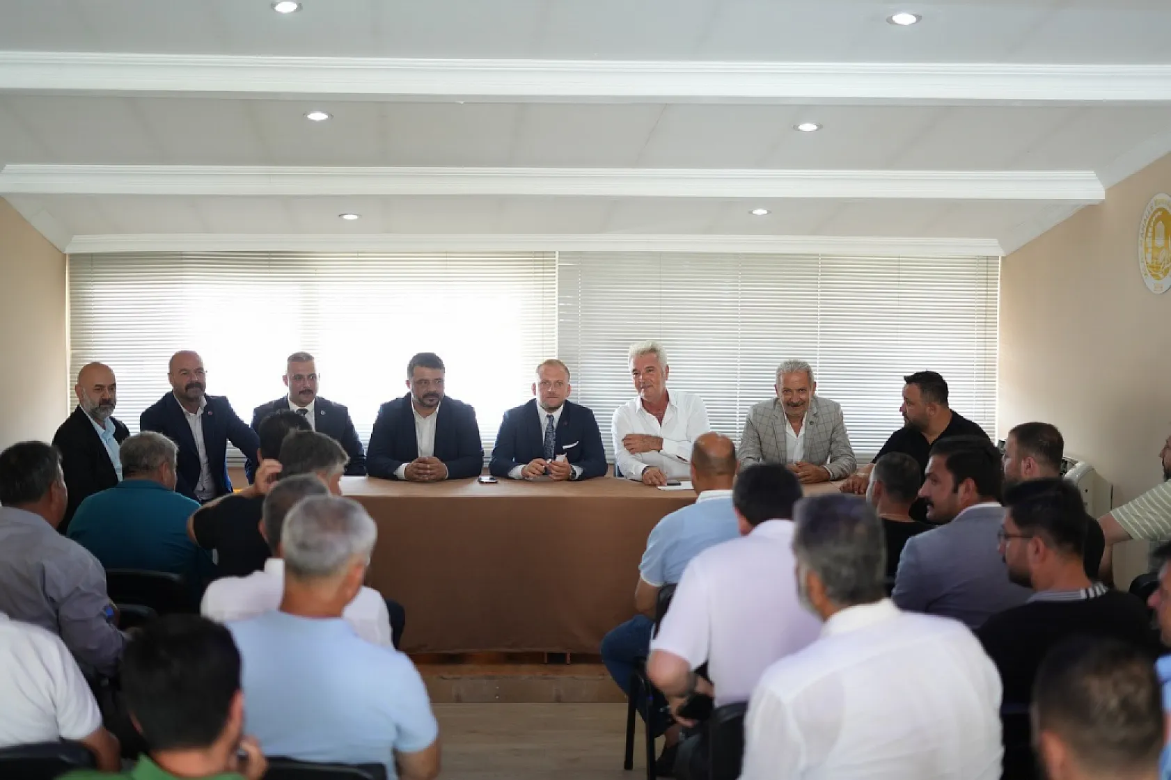 MHP Muğla İl Başkanı Burak Demirel'den Milas Muhtarlar Derneği'ne Ziyaret