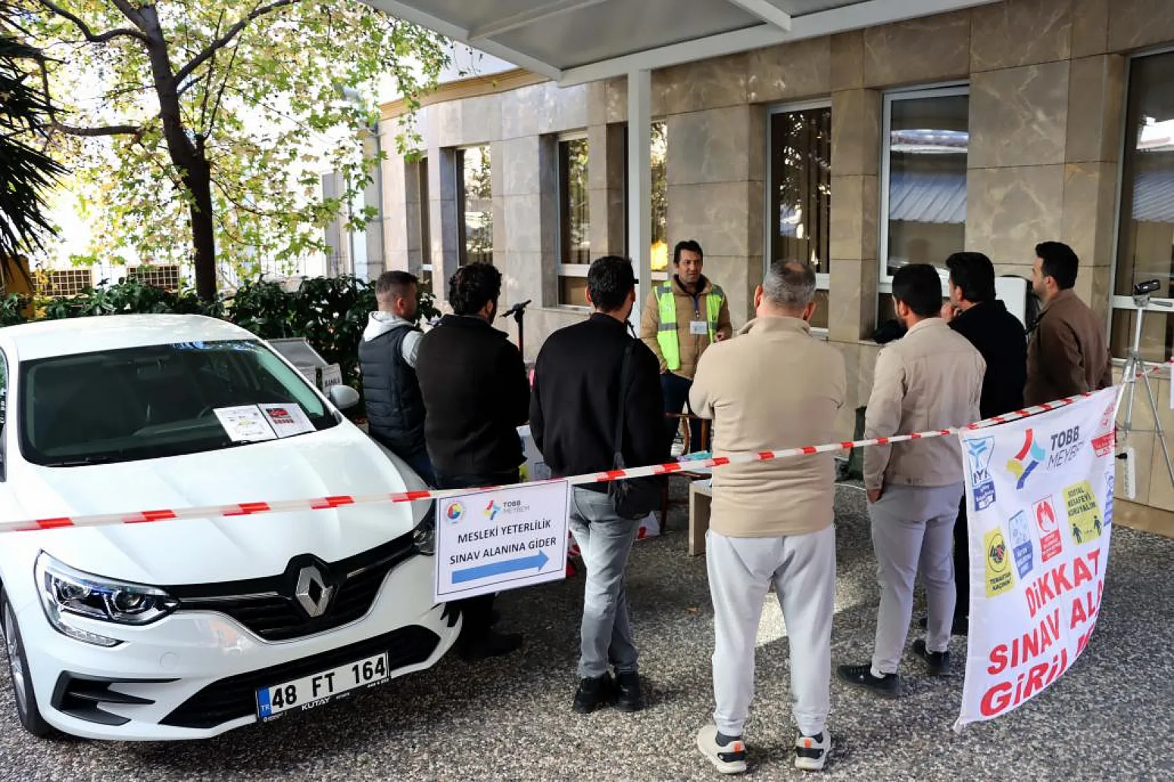 FTSO'da 'Motorlu Taşıt Alım Satım Mesleki Yeterlilik' sınavları