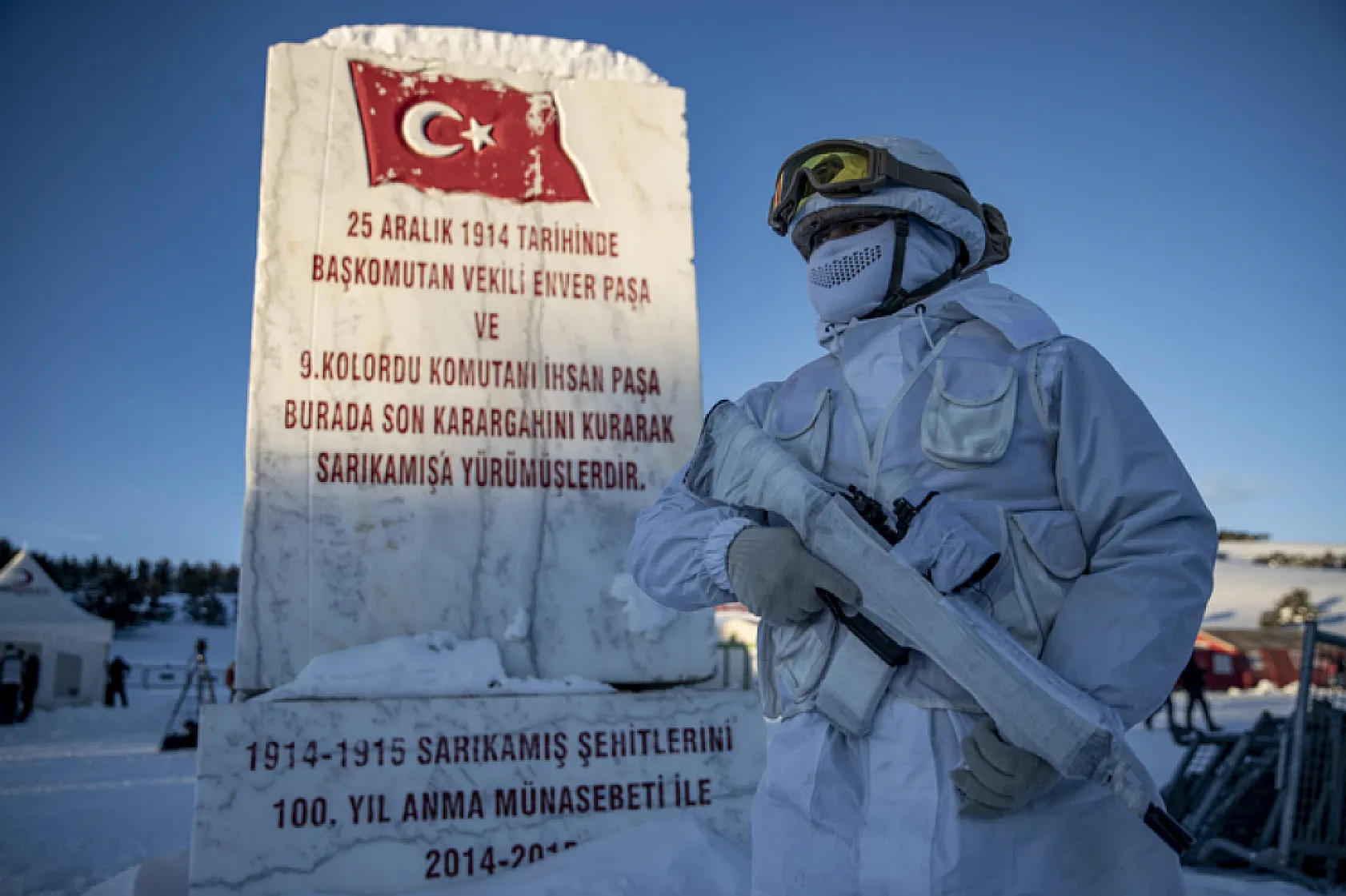 Türkiye, 'Bu toprakta izin var' temasıyla Sarıkamış'ta şehitler için yürüdü