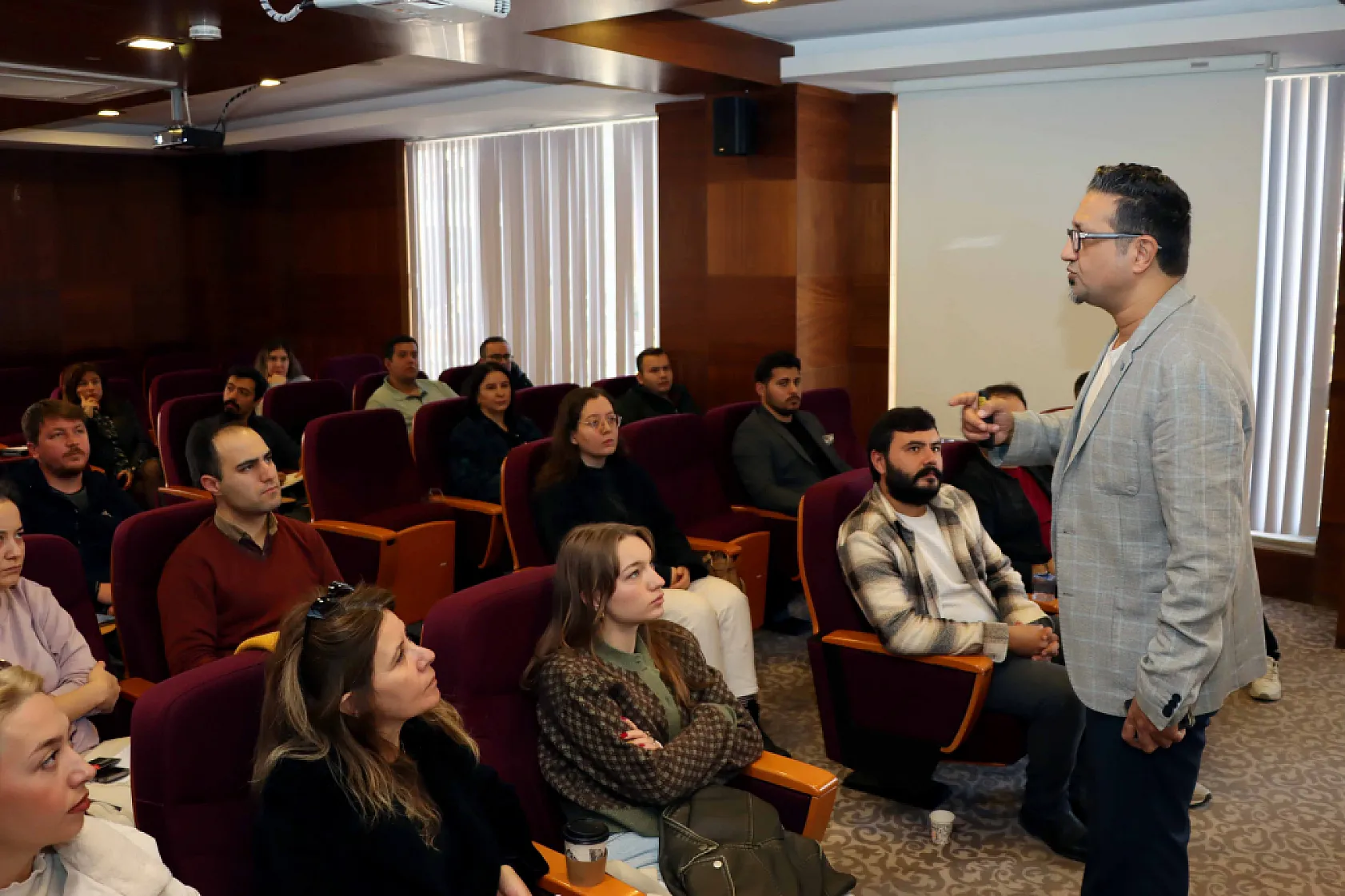 FTSO Akademi'den Etkili Tahsilat Yöntemleri Eğitimi