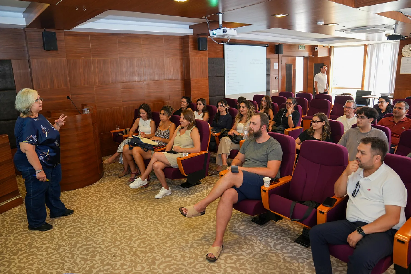 FTSO Akademi'den Geleceğin İş Dünyasında Trendler Ve Kuşaklar Eğitimi