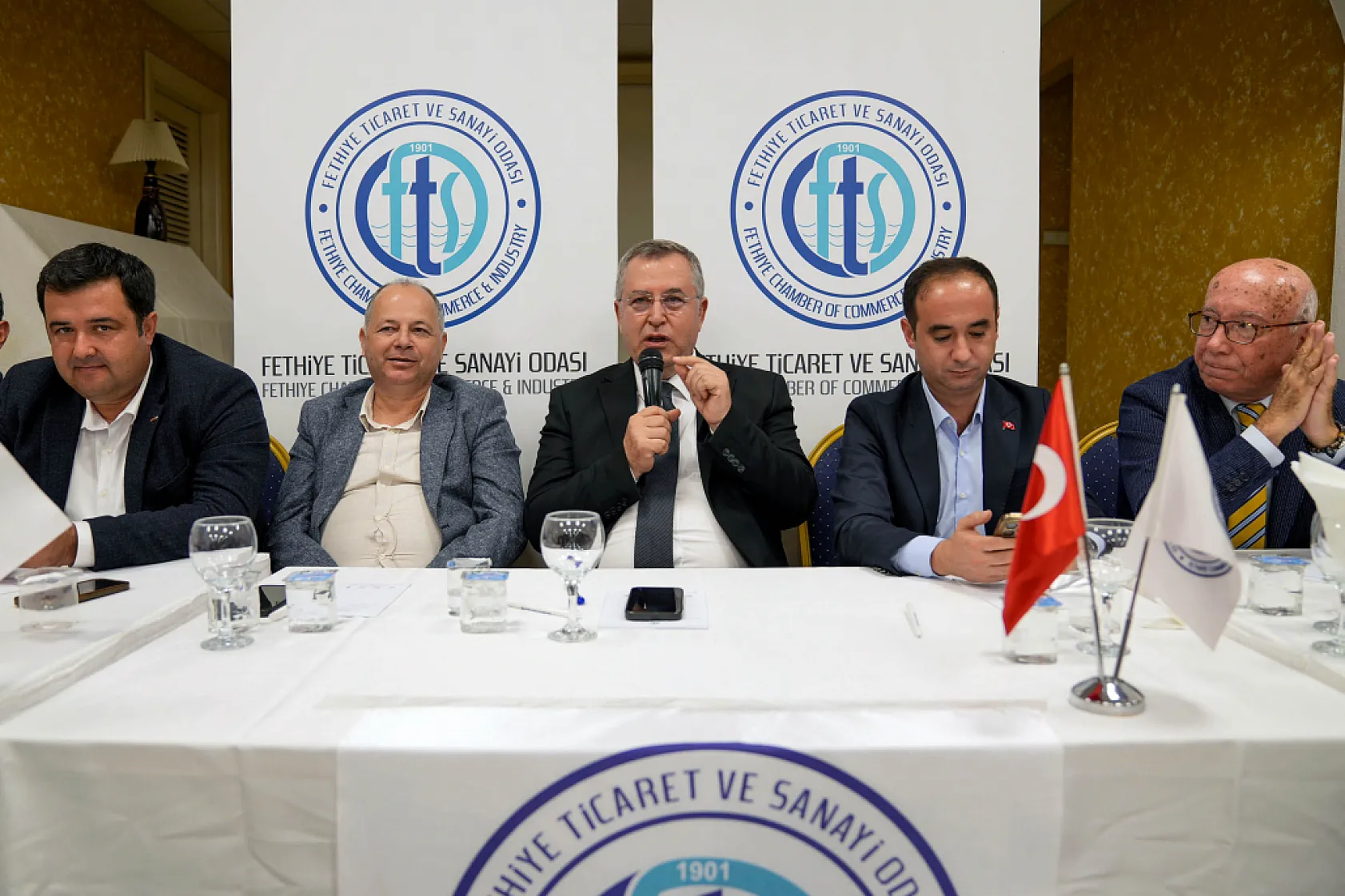 Ölüdeniz'in Sorunlarına FTSO'nun Bölgesel Toplantısında Çözüm Arandı