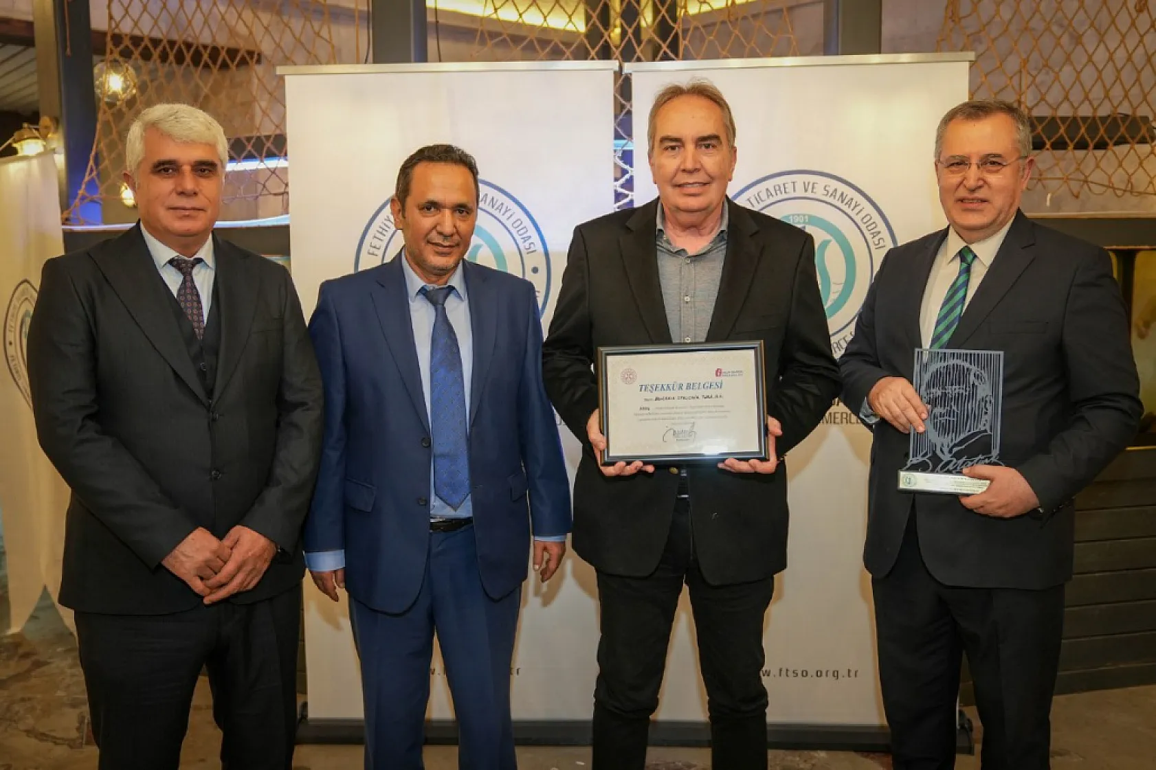 FTSO'nun Rekortmen Olan Başarılı Üyelerine Teşekkür Plaketi Törenle Verildi