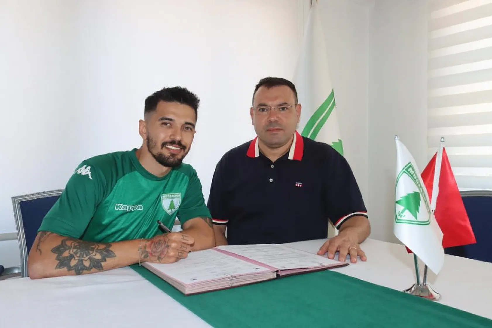 Muğlaspor'a Şampiyon Sağ Kanat