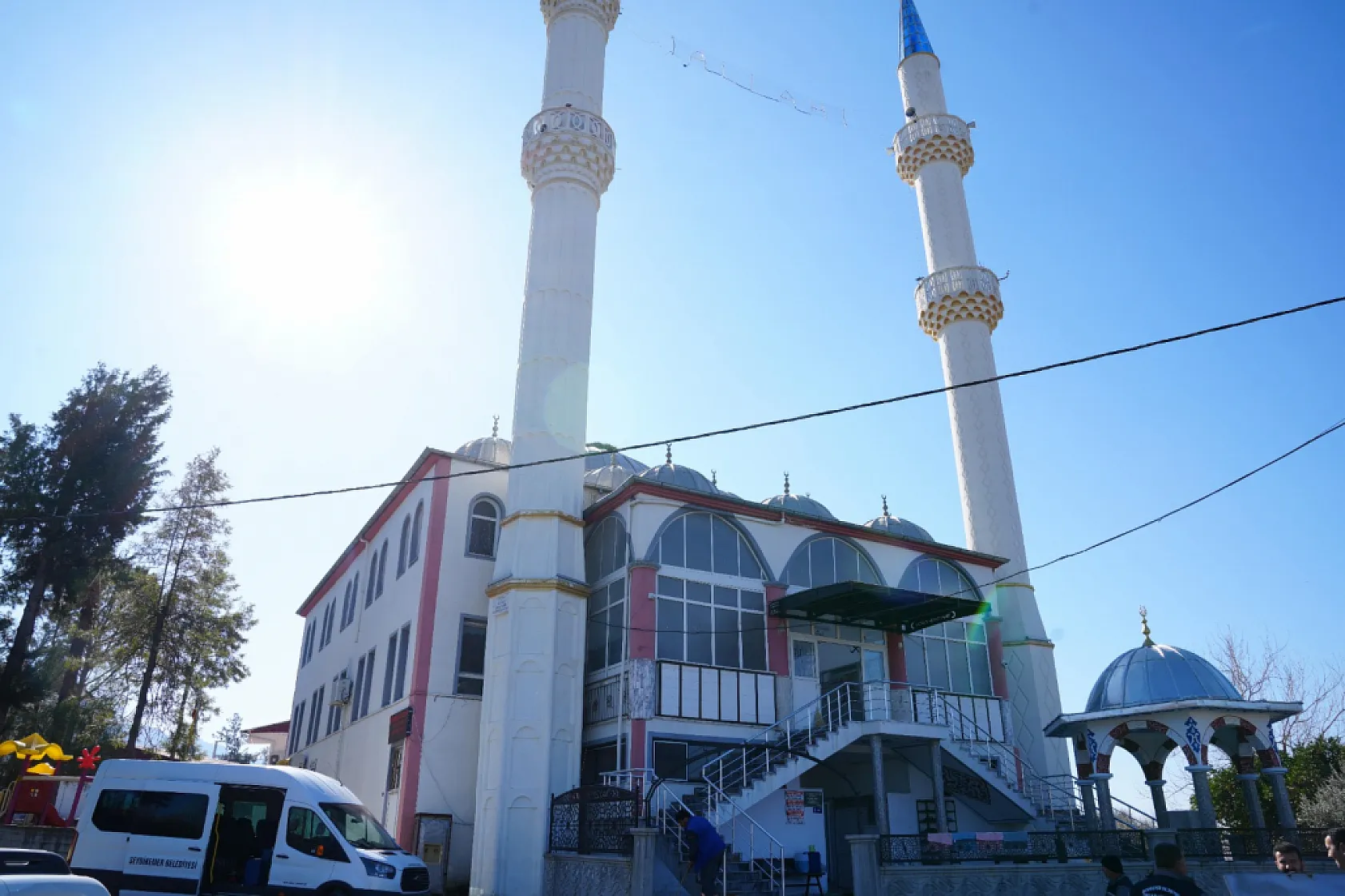 Seydikemer'de Ramazan Ayı öncesi camilerde temizlik