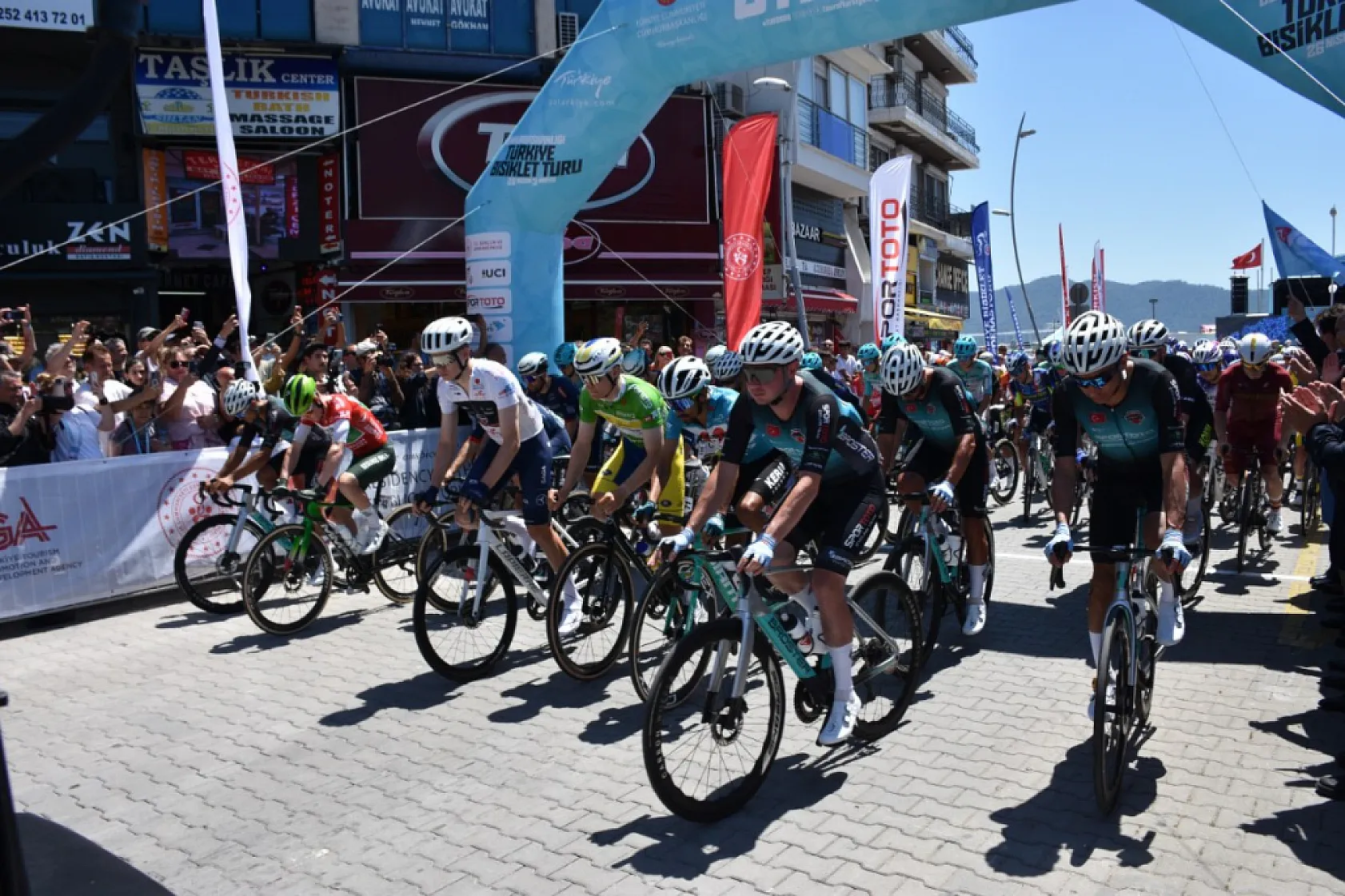 61. Cumhurbaşkanlığı Türkiye Bisiklet Turu'nda Marmaris-Fethiye etabı başladı