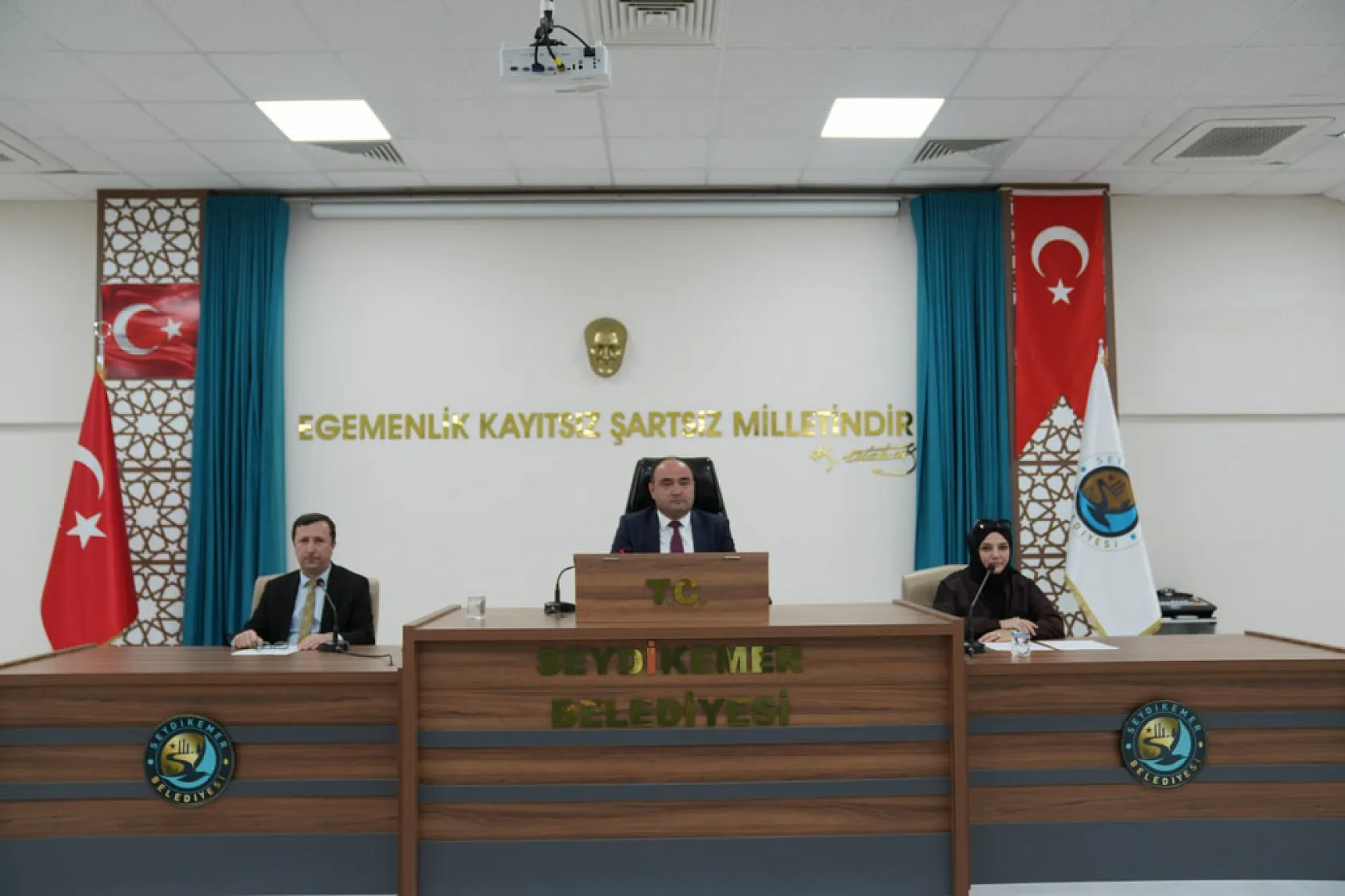 Başkan Akdenizli, Cengiz Çay'ı yad etti