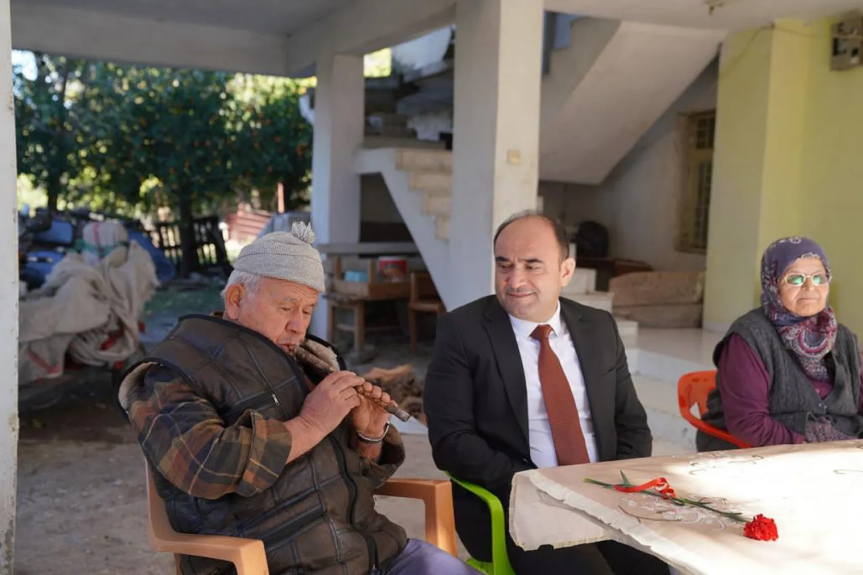 Başkan Akdenizli, Gönüllere Dokunuyor