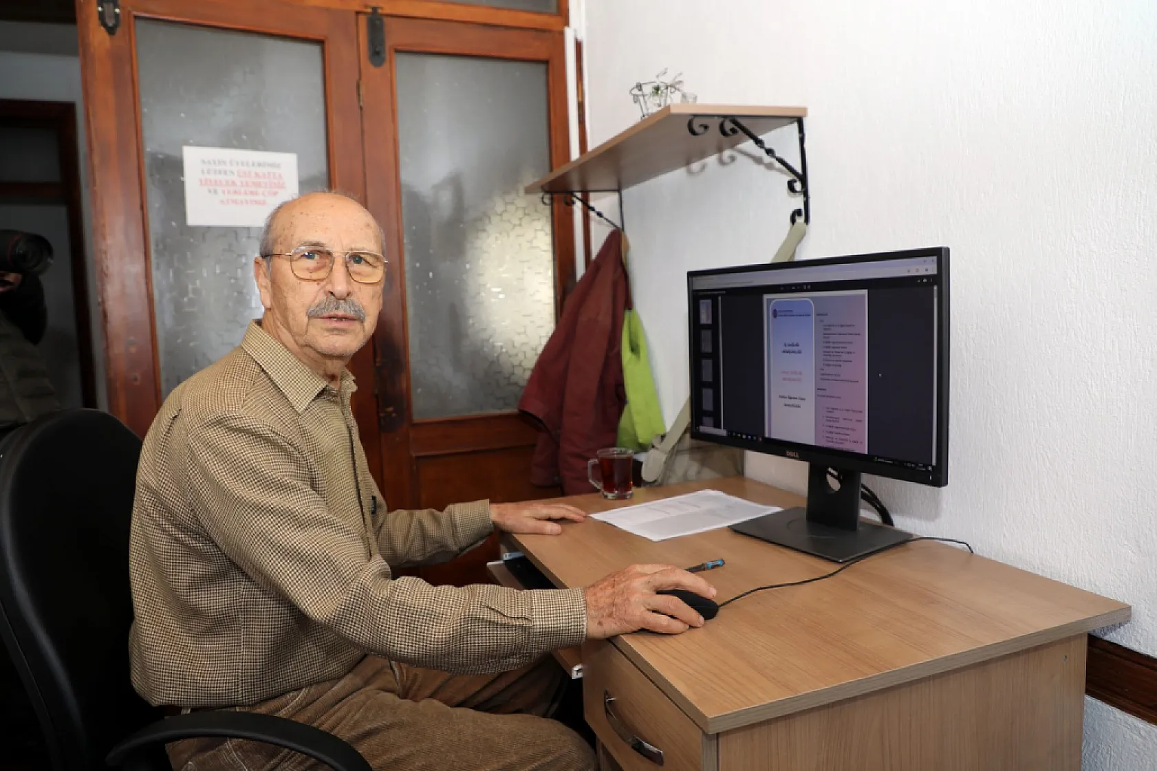 Muğla'da 77'lik Çınardan Eğitimde 100'lük Başarı