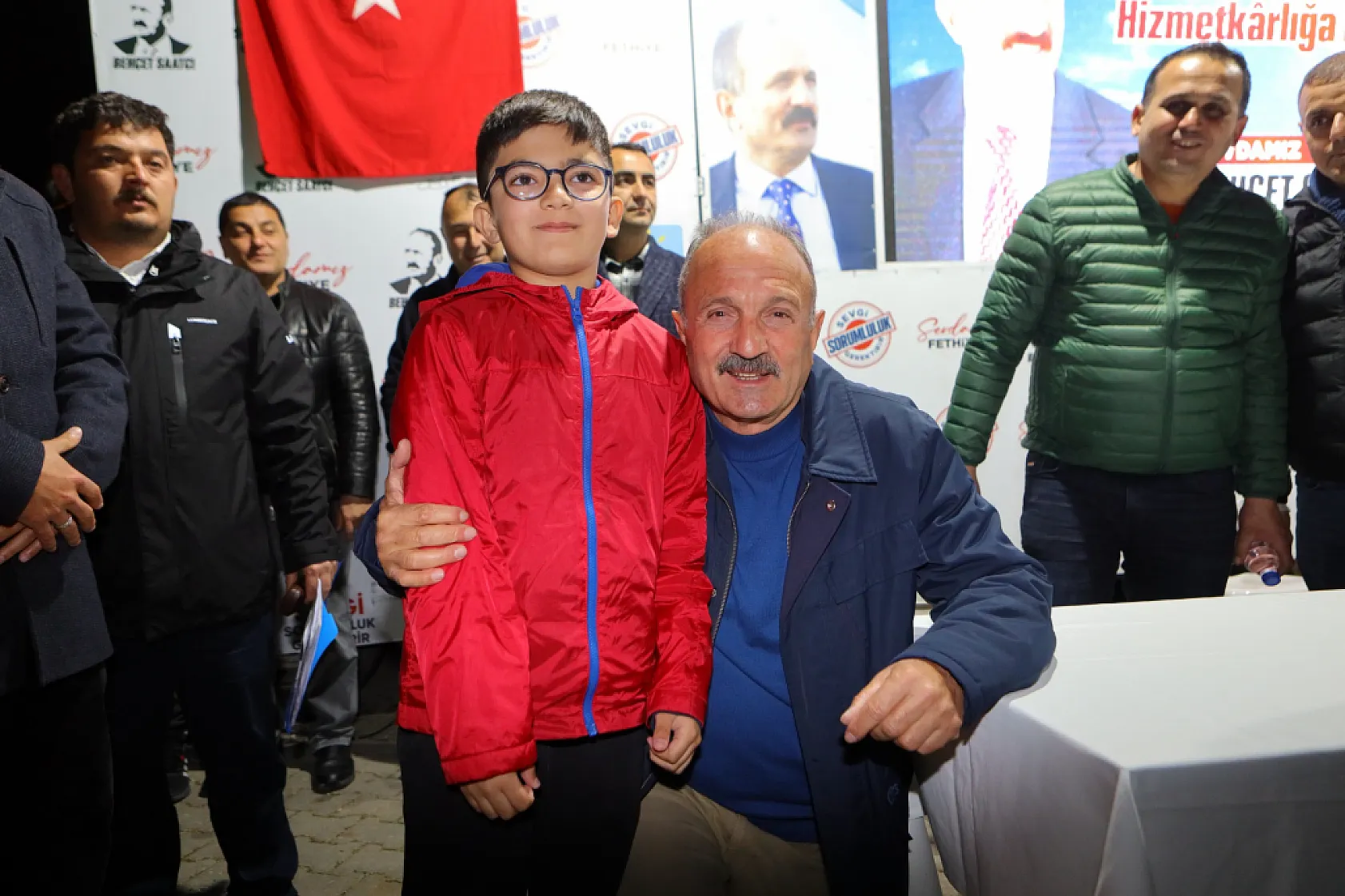 Saatcı, Çamköy'de vatandaşlarla buluştu 