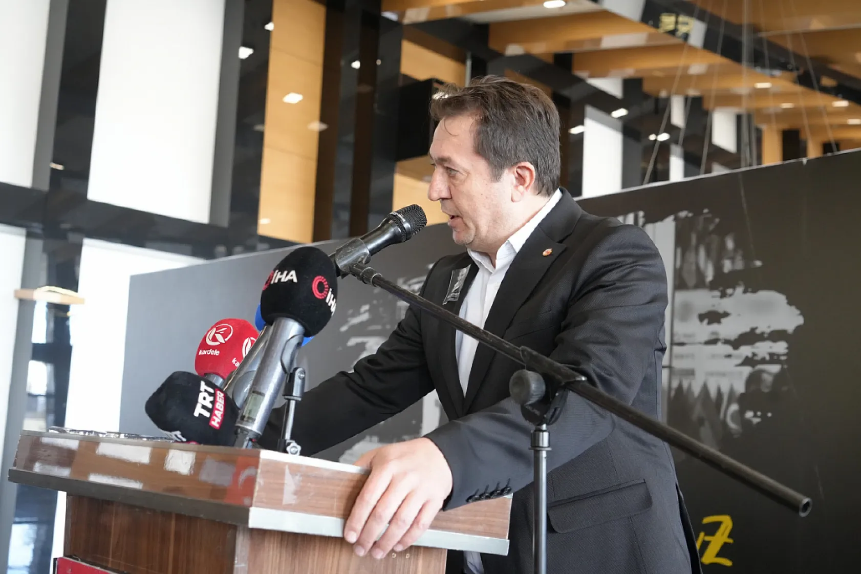 Gazeteci Feridun Fazıl Özsoy son yolculuğuna uğurlandı