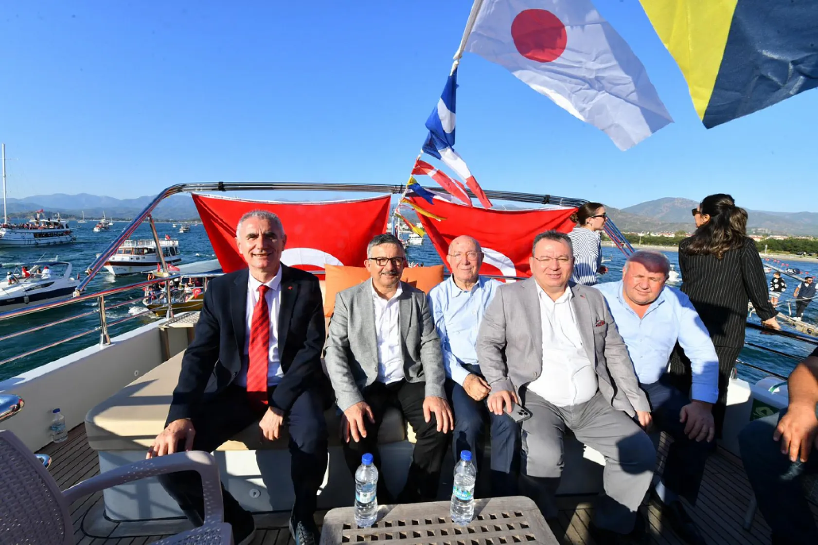 Cumhuriyet Coşkusu Fethiye Körfezi'nde dalga dalga yayıldı