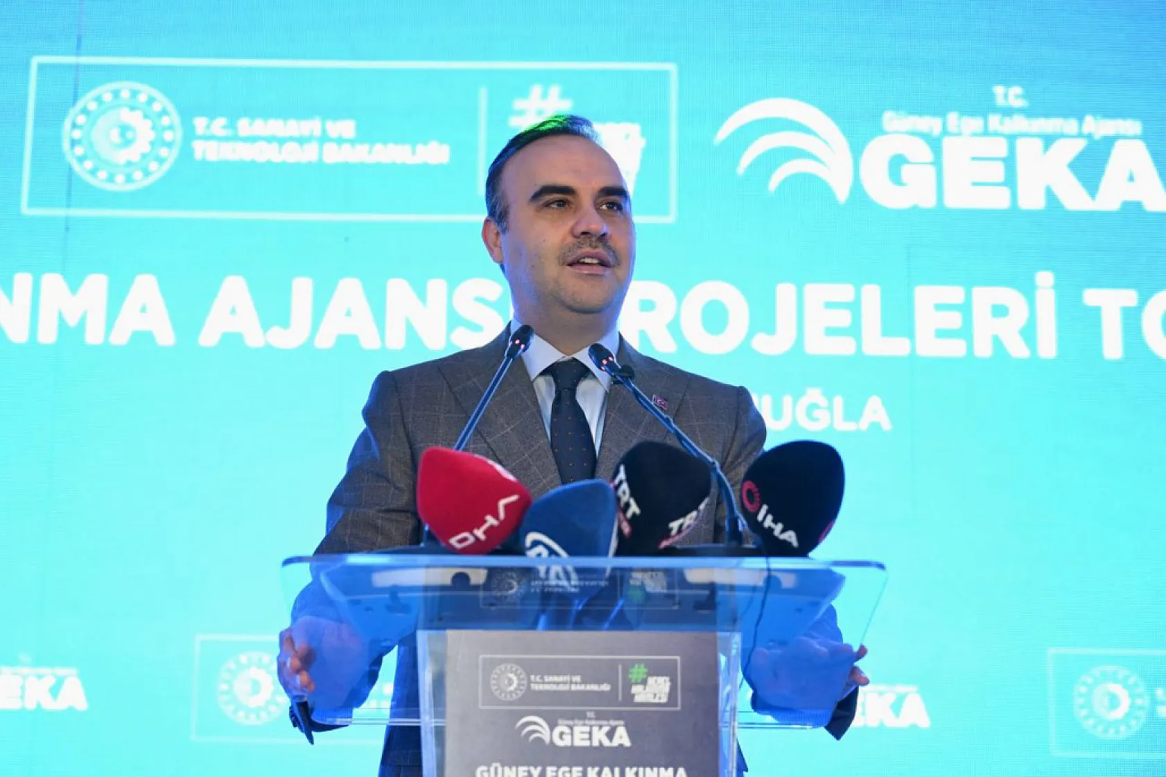 Sanayi ve Teknoloji Bakanı Kacır, Muğla'da konuştu
