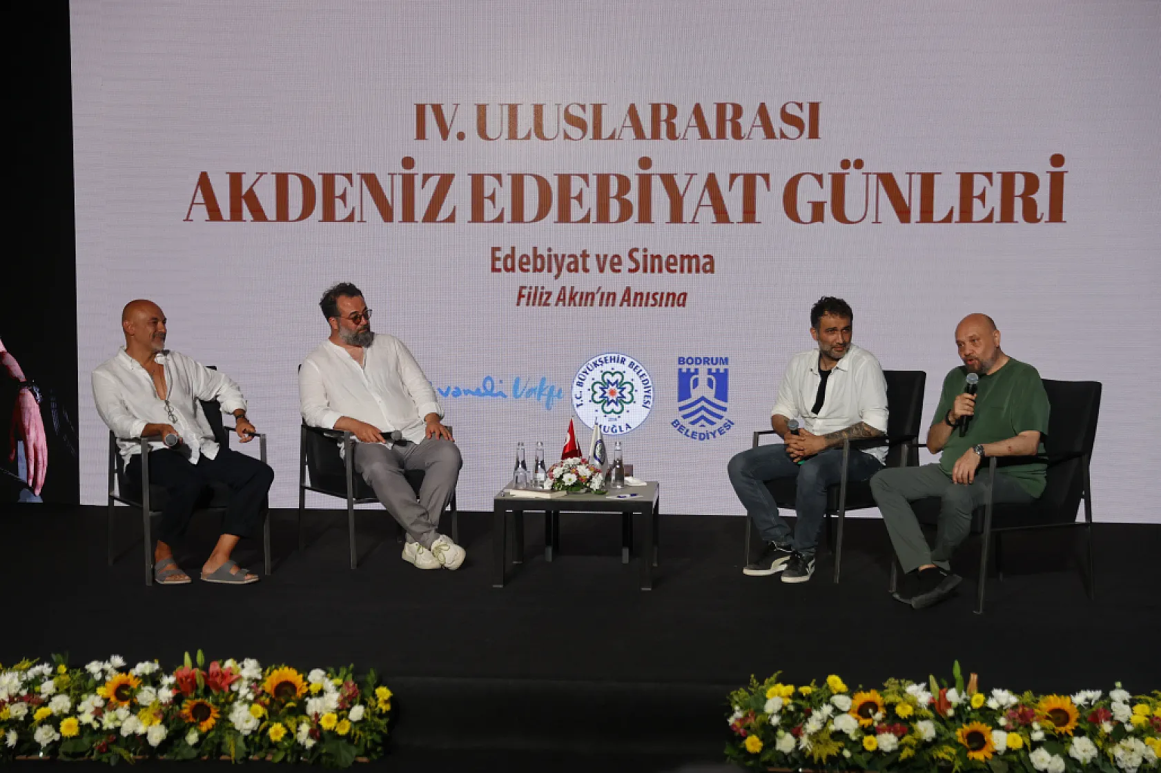 Bodrum'da 4. Uluslararası Akdeniz Edebiyat Günleri düzenlendi
