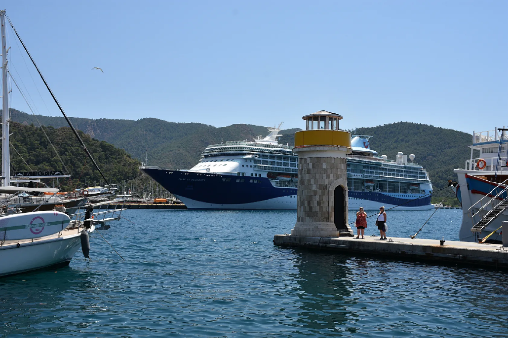Yolcu gemisi 'Marella Discovery 2' ile Marmaris'e 1797 turist geldi