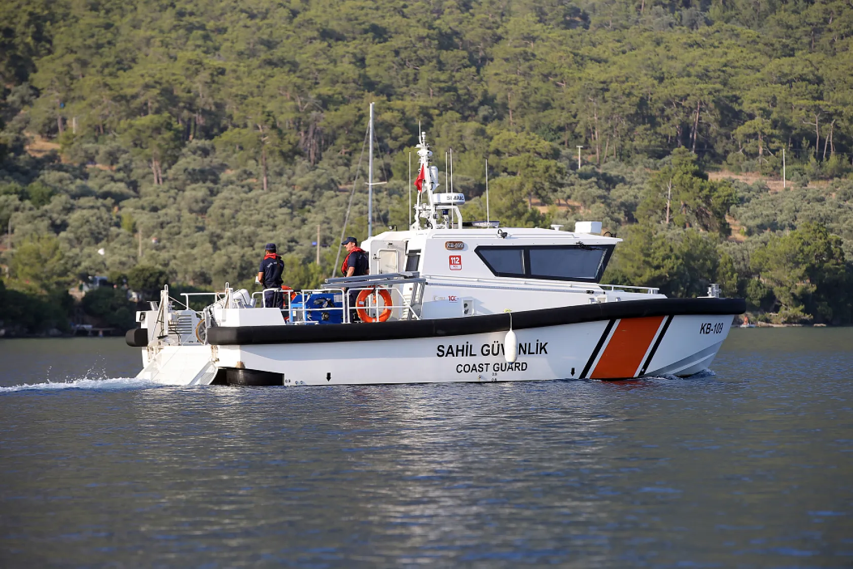 Muğla'da denizde kaybolan kişiyi arama çalışmaları sürüyor