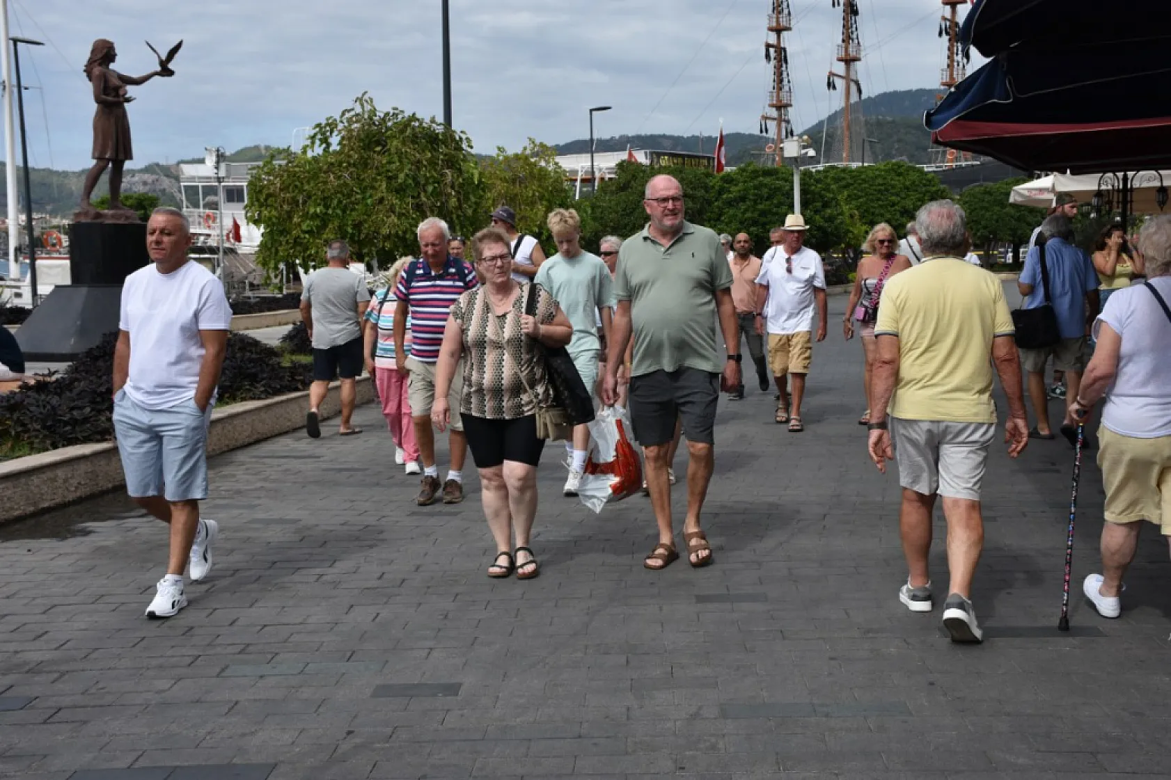 'Marella Discovery 2' kruvaziyeri Marmaris'e 1695 turist getirdi