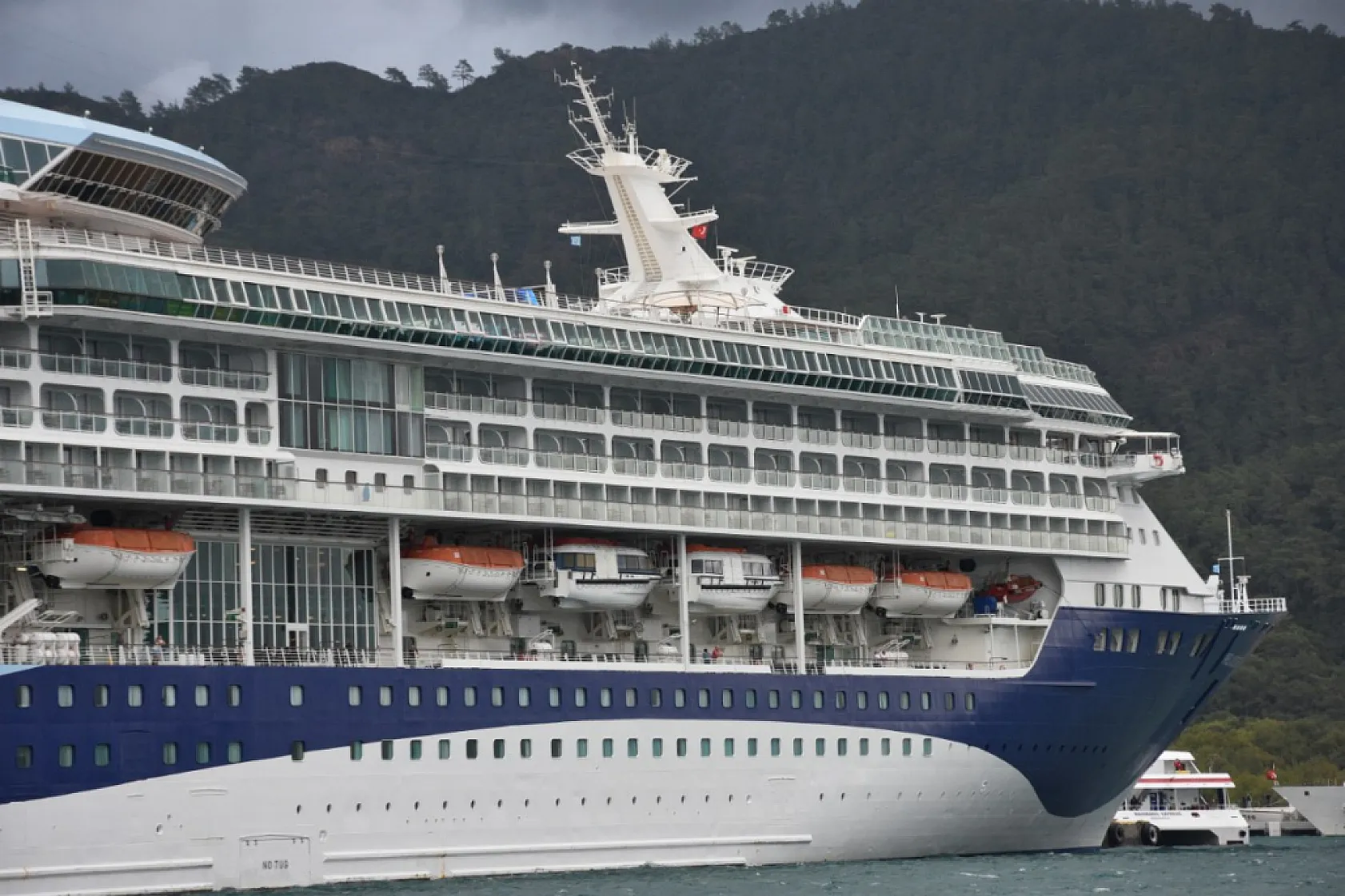 'Marella Discovery 2' kurvaziyeriyle Marmaris'e 1840 turist geldi